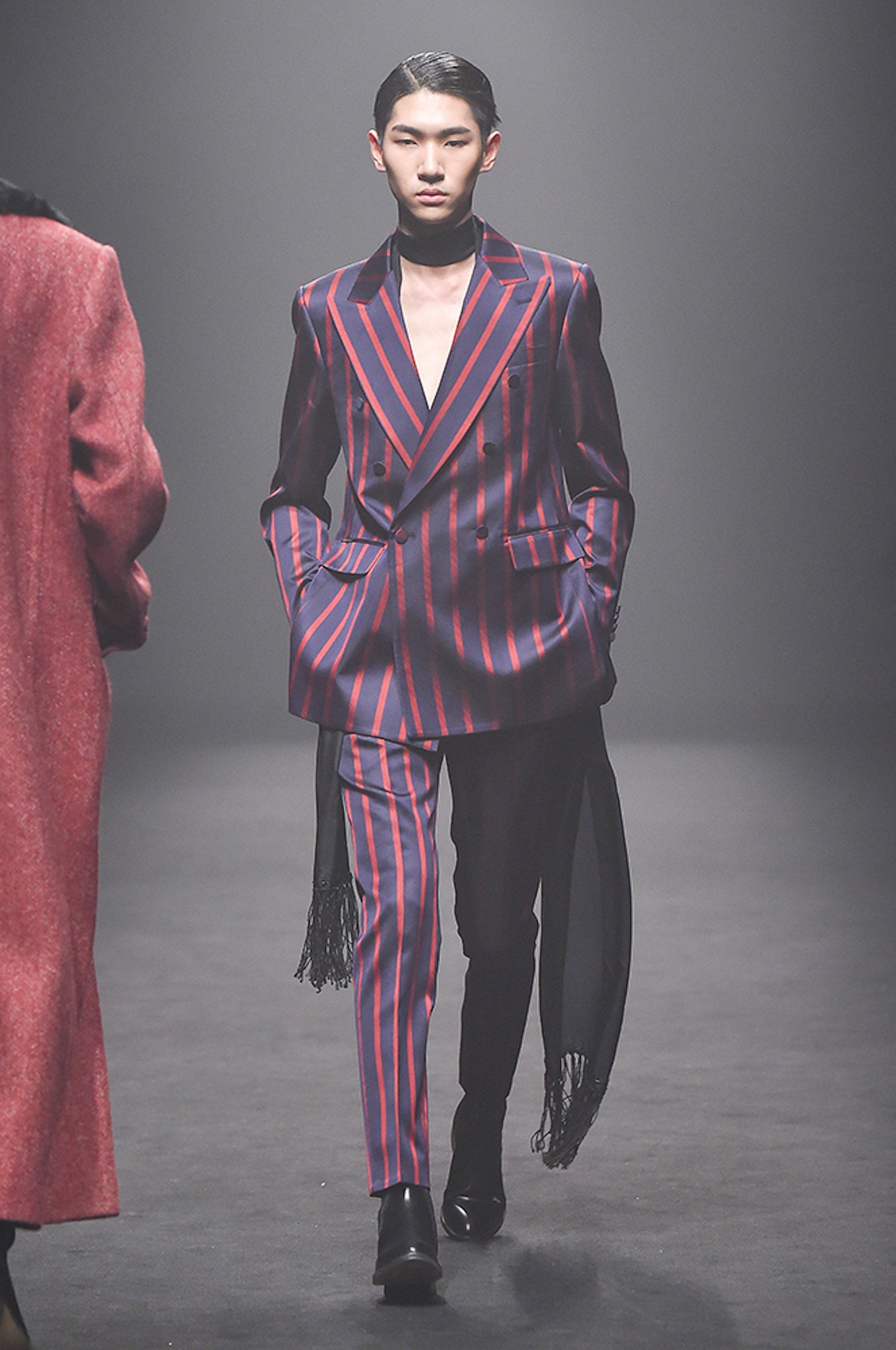 Kim Seo Ryong Seoul F/W 17 Look 8