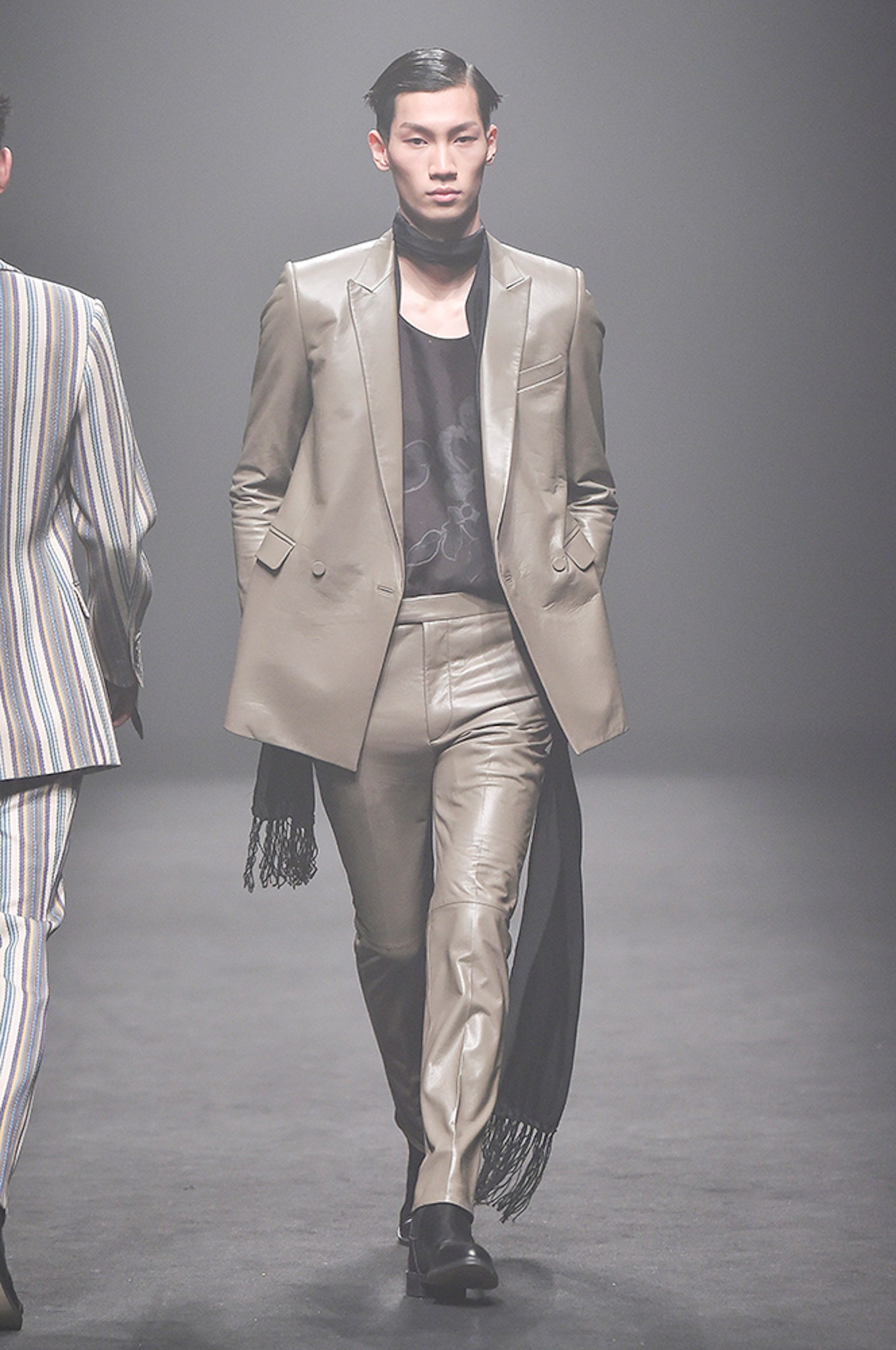 Kim Seo Ryong Seoul F/W 17 Look 17