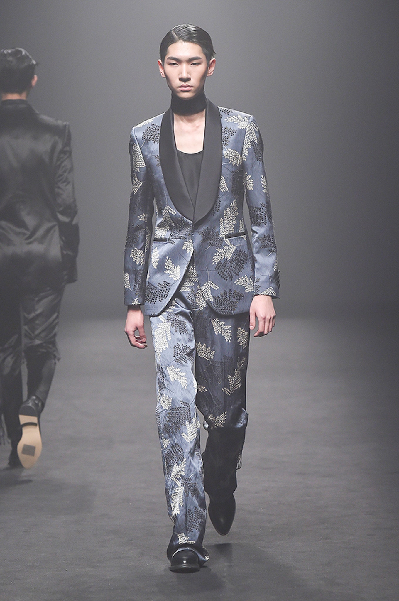 Kim Seo Ryong Seoul F/W 17 Look 27