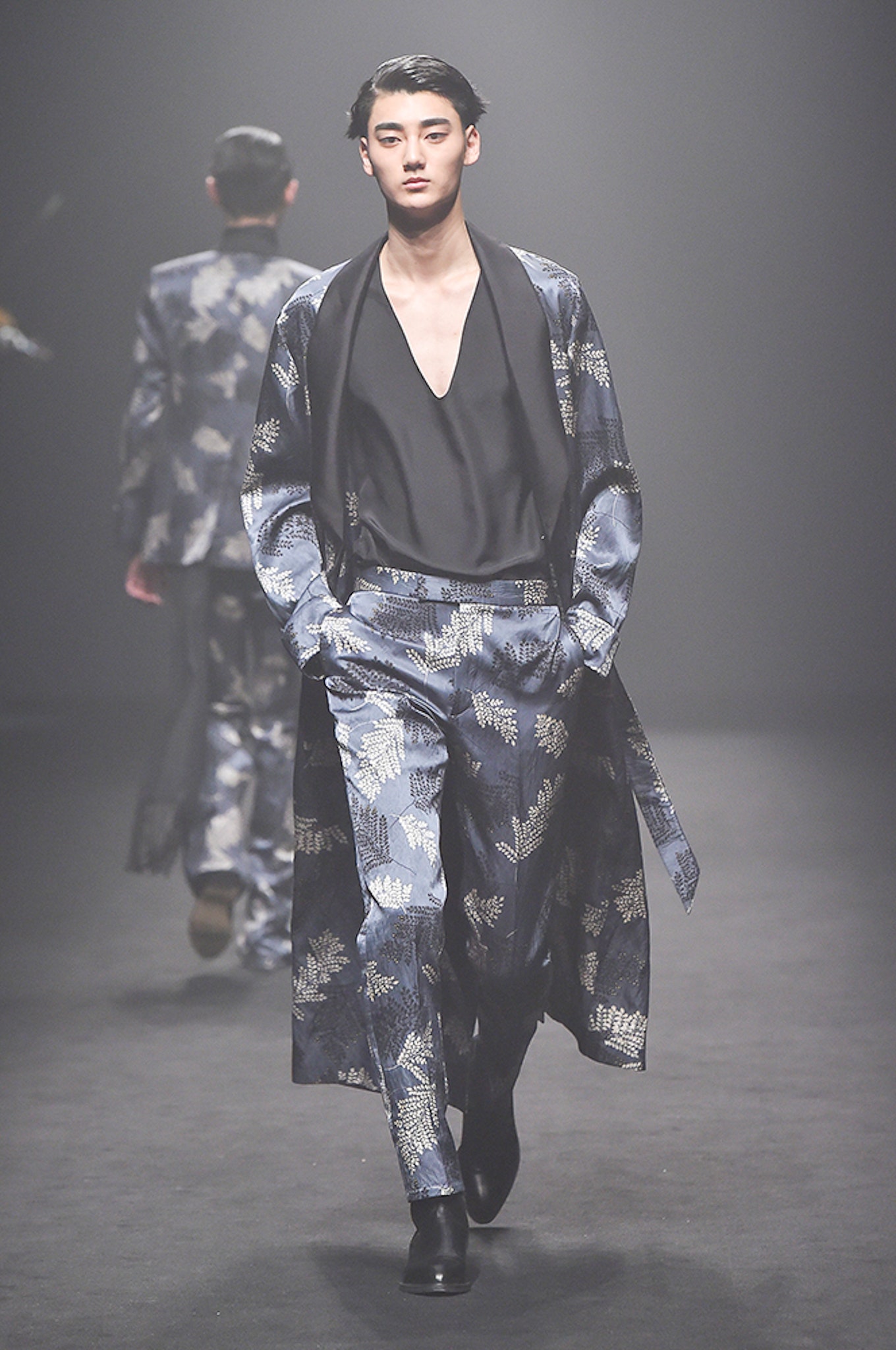 Kim Seo Ryong Seoul F/W 17 Look 28