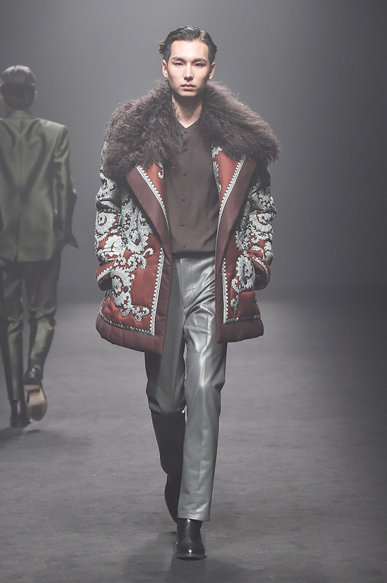 Kim Seo Ryong Seoul F/W 17 Look 32