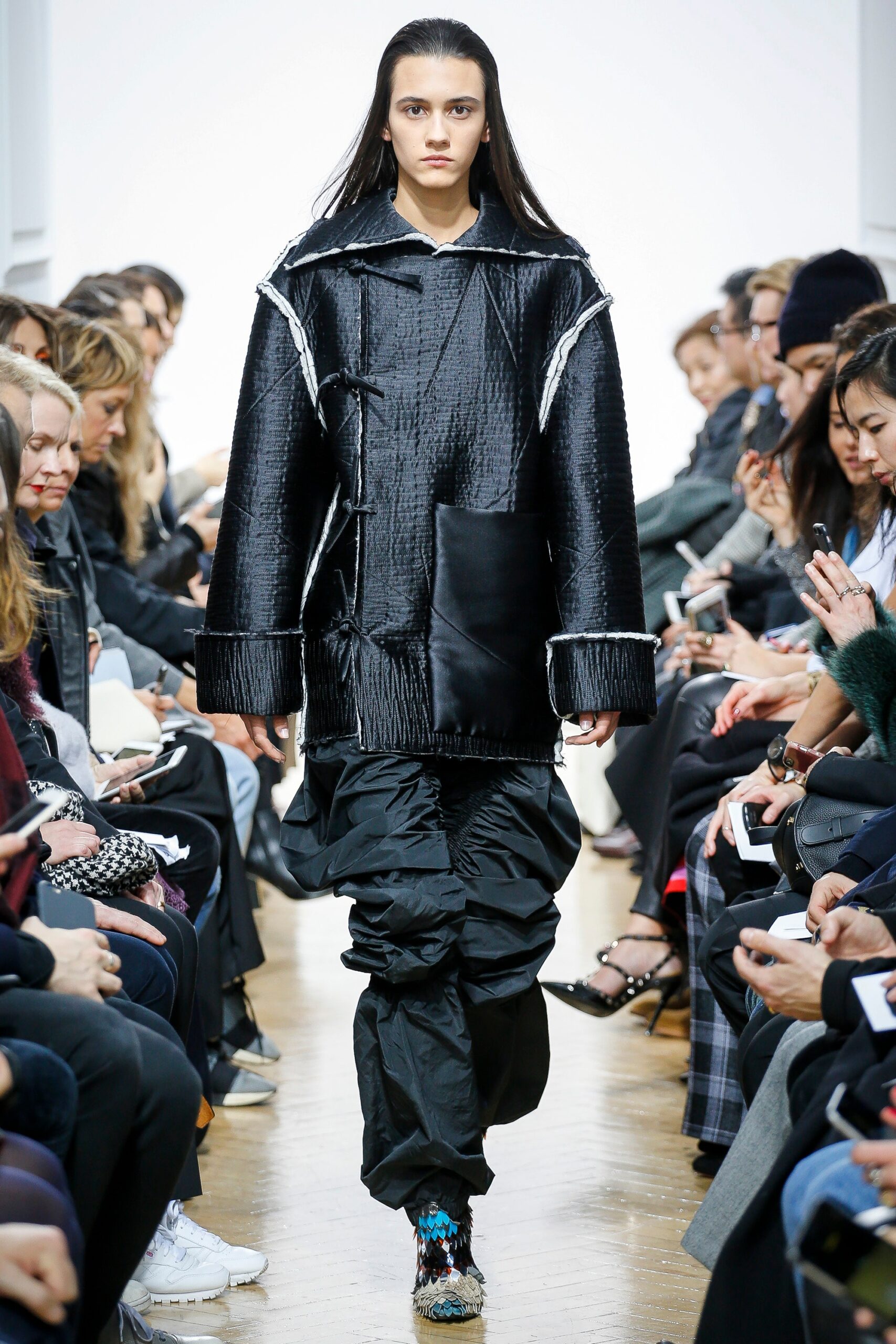 JW Anderson F/W 16 Look 18