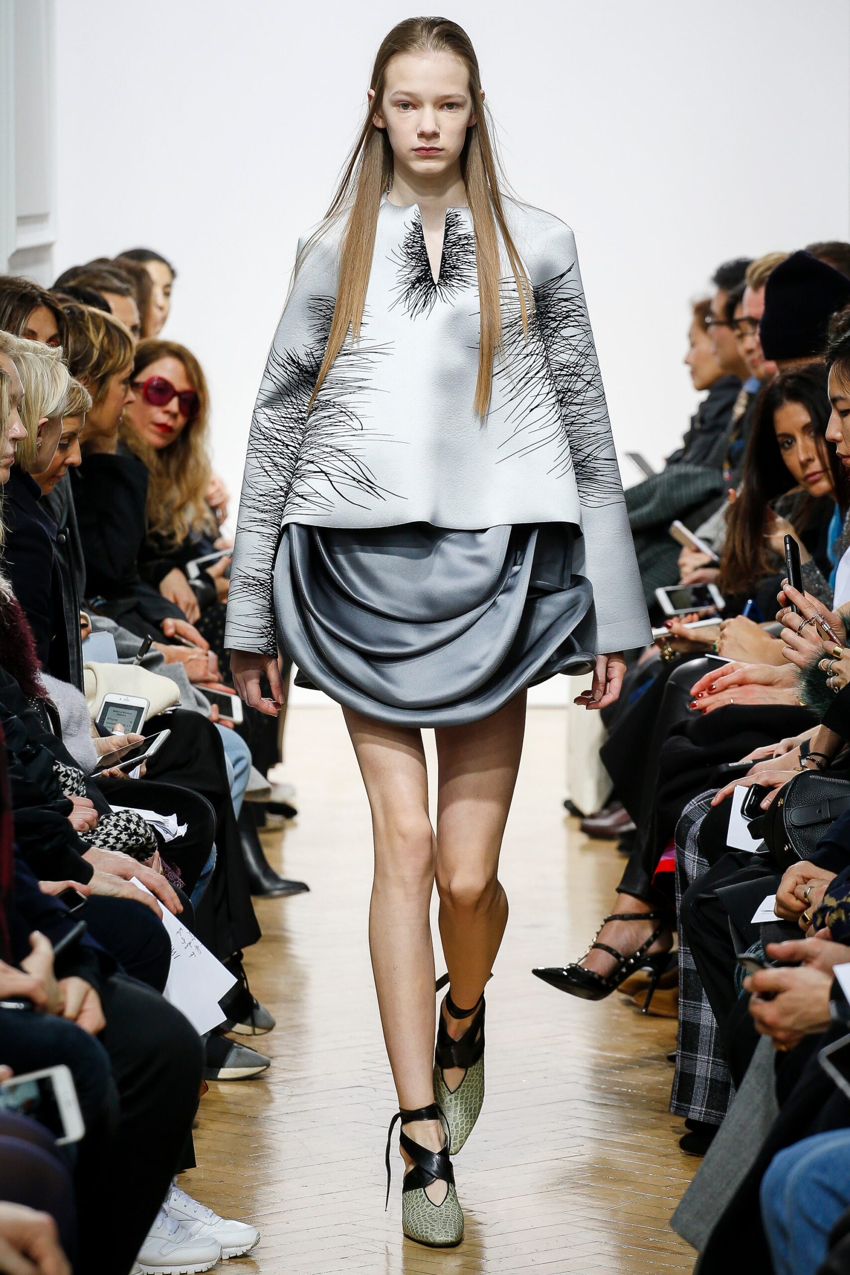 JW Anderson F/W 16 Look 28