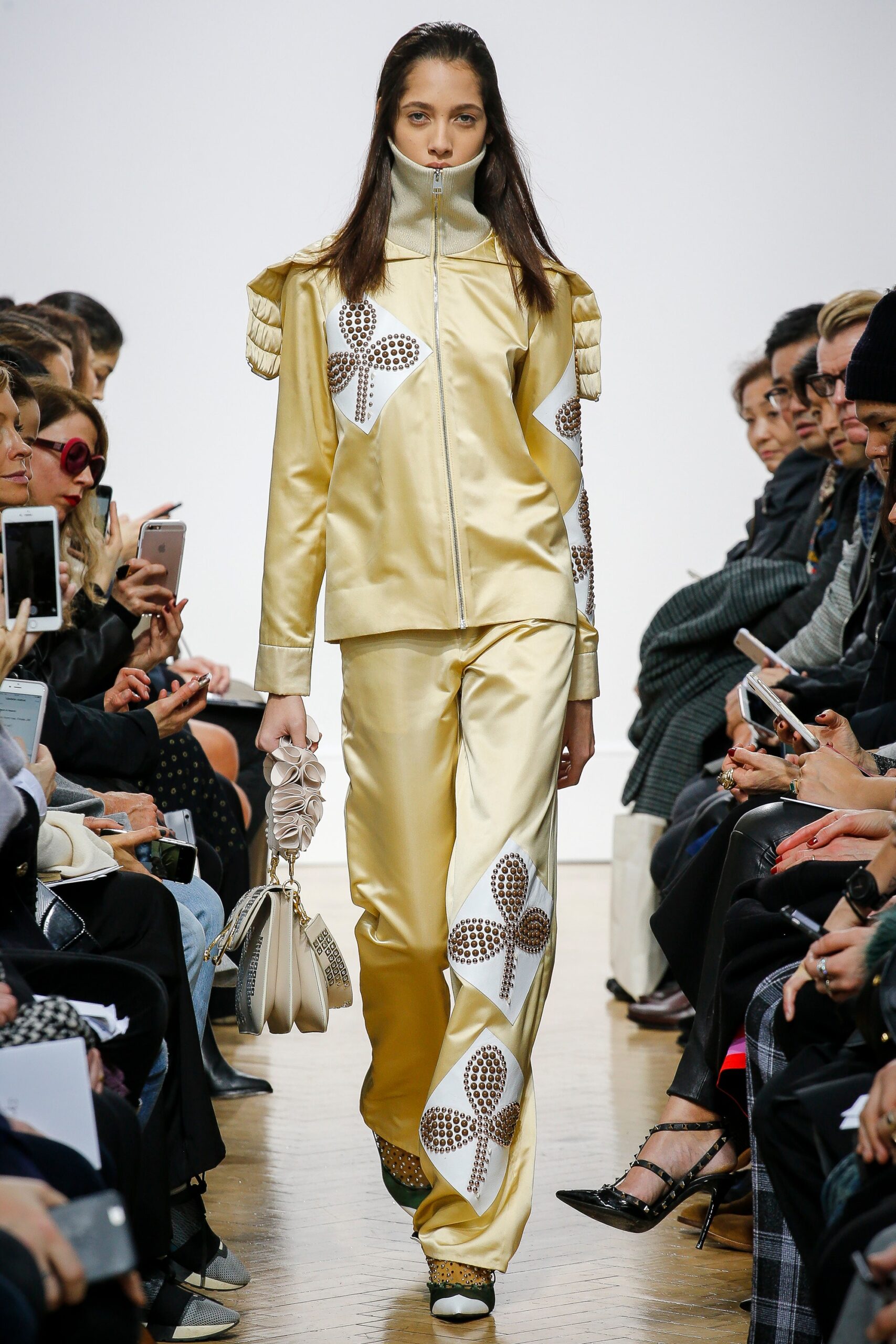 JW Anderson F/W 16 Look 30