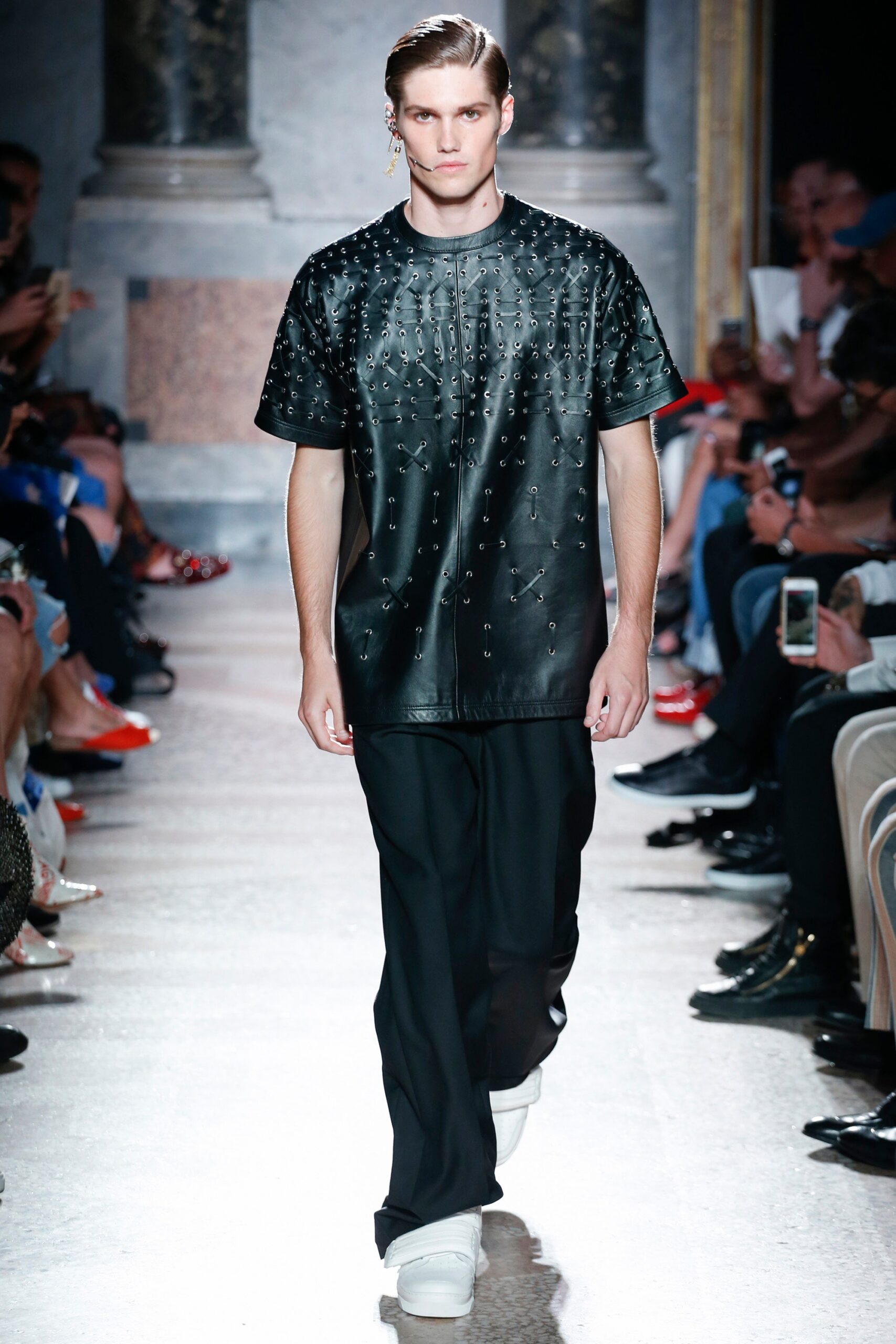 Les Hommes S/S 18 Menswear Look 3