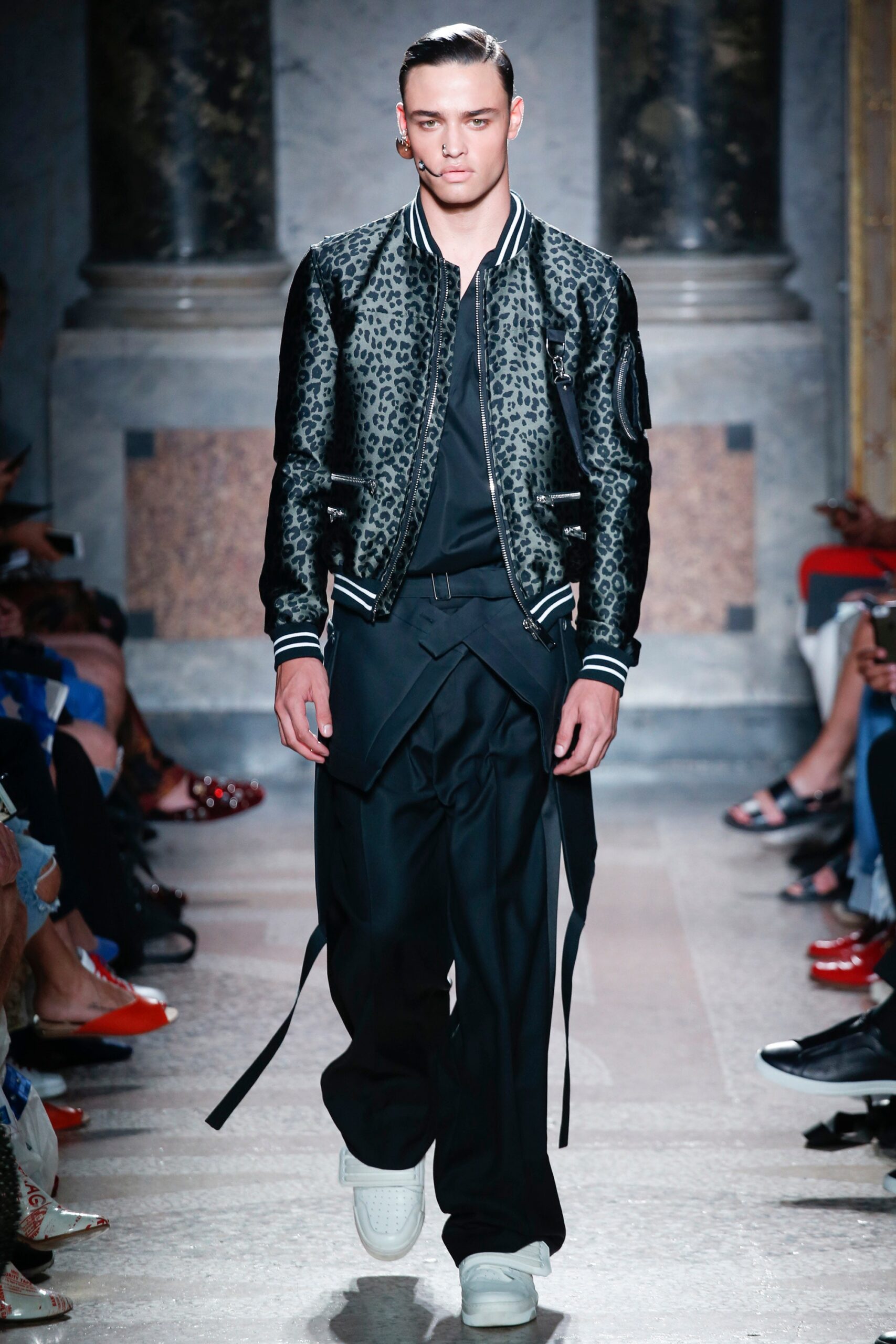 Les Hommes S/S 18 Menswear Look 4