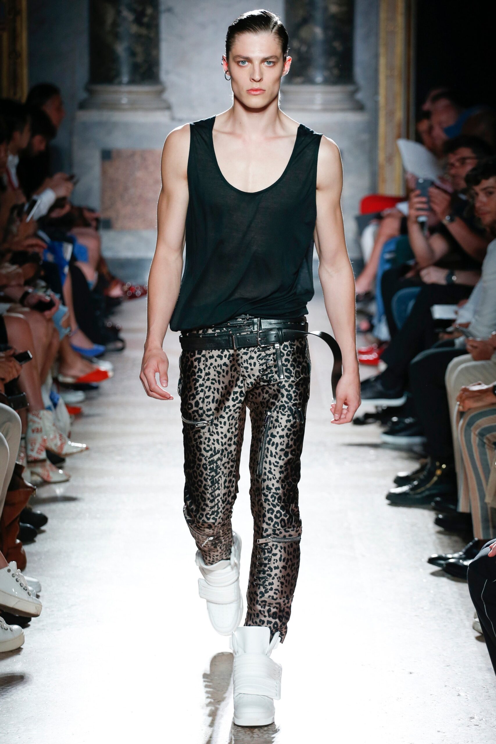 Les Hommes S/S 18 Menswear Look 18