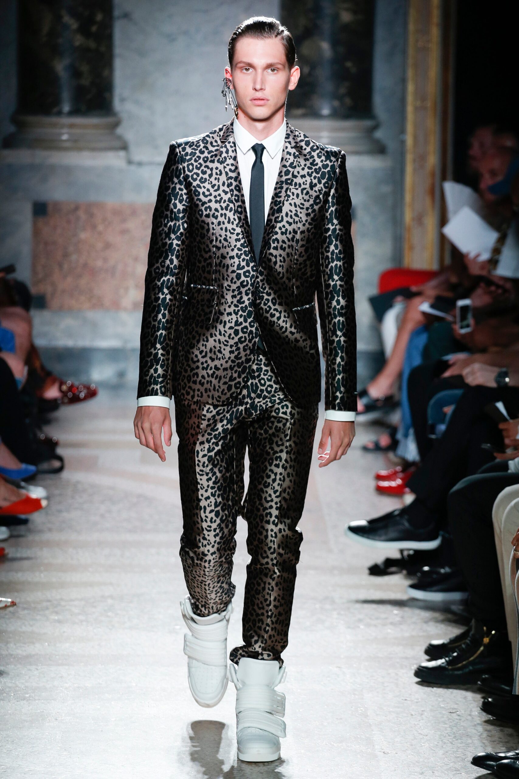Les Hommes S/S 18 Menswear Look 19