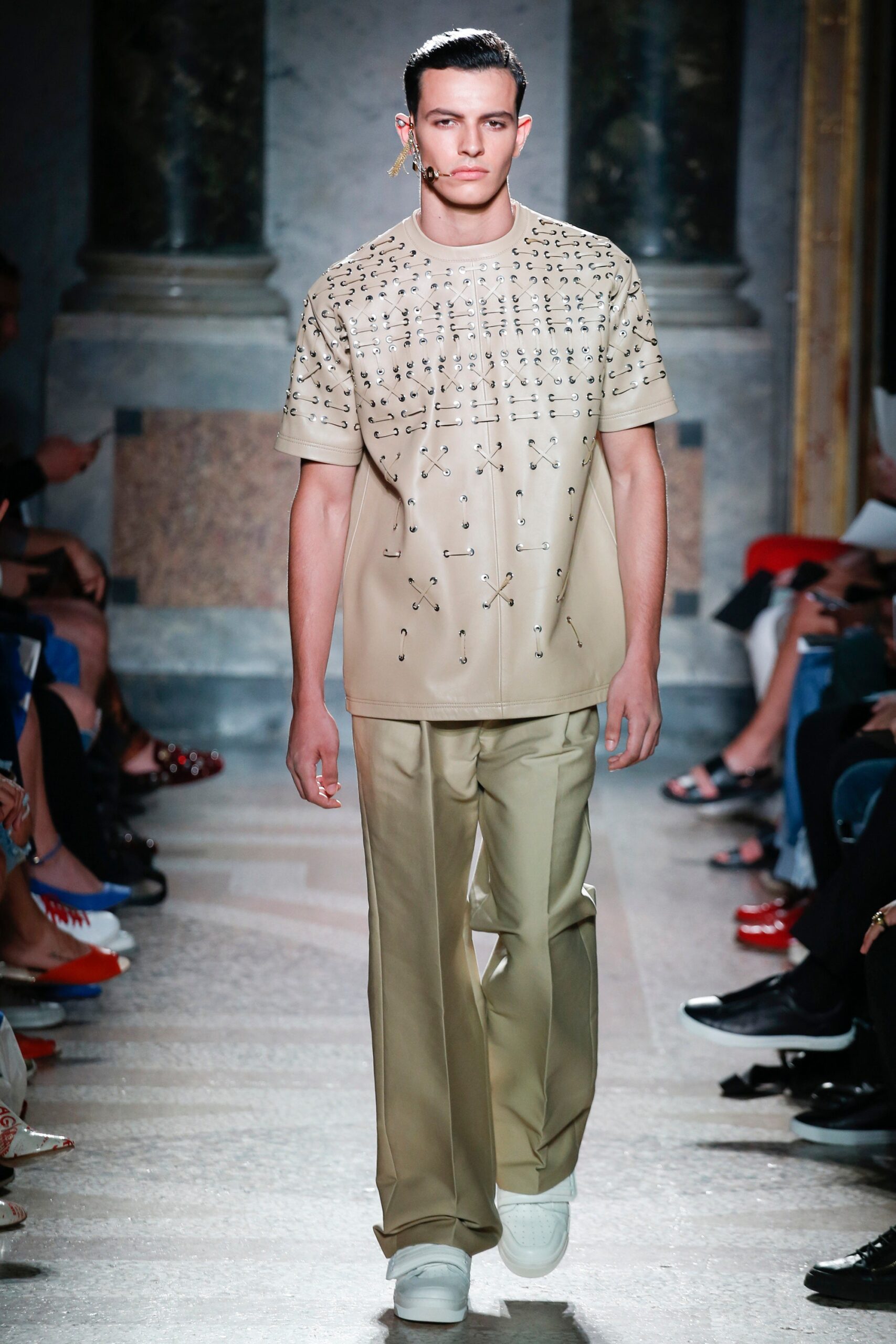 Les Hommes S/S 18 Menswear Look 21