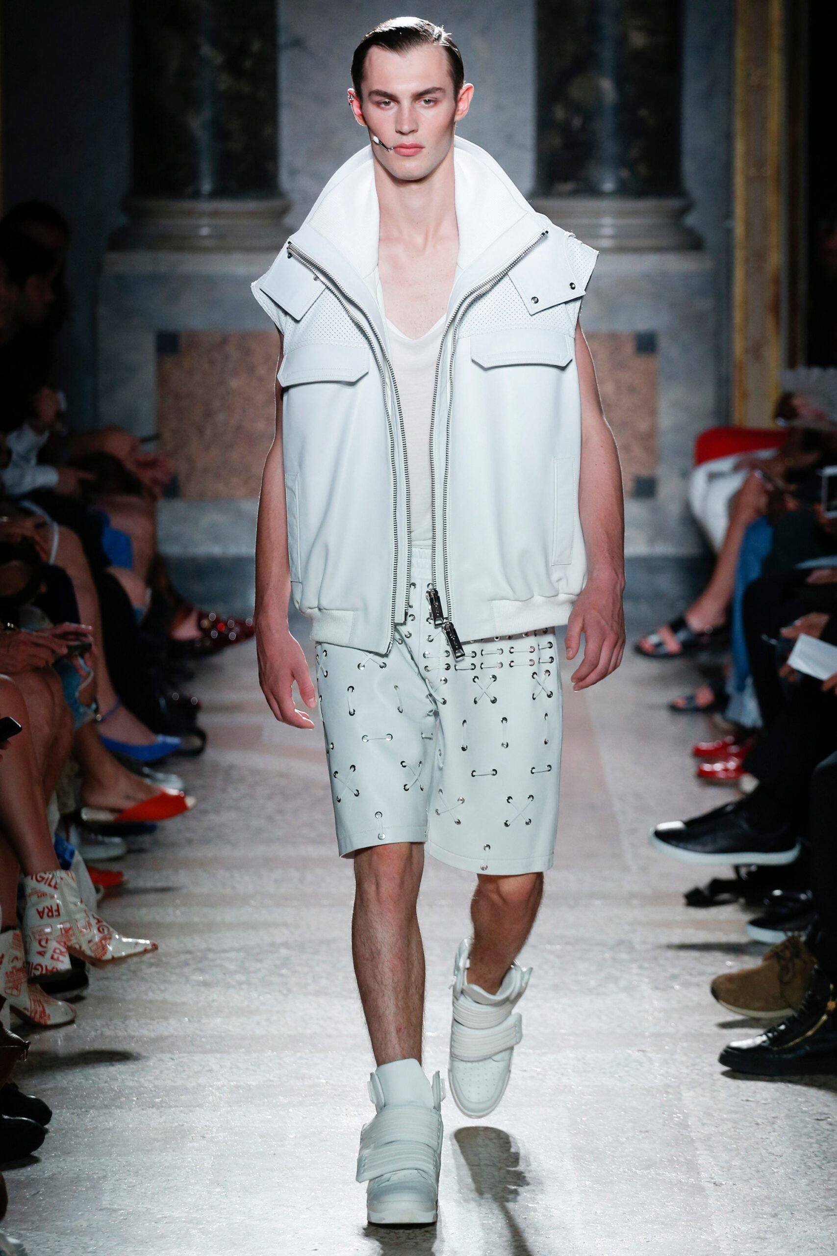 Les Hommes S/S 18 Menswear Look 24
