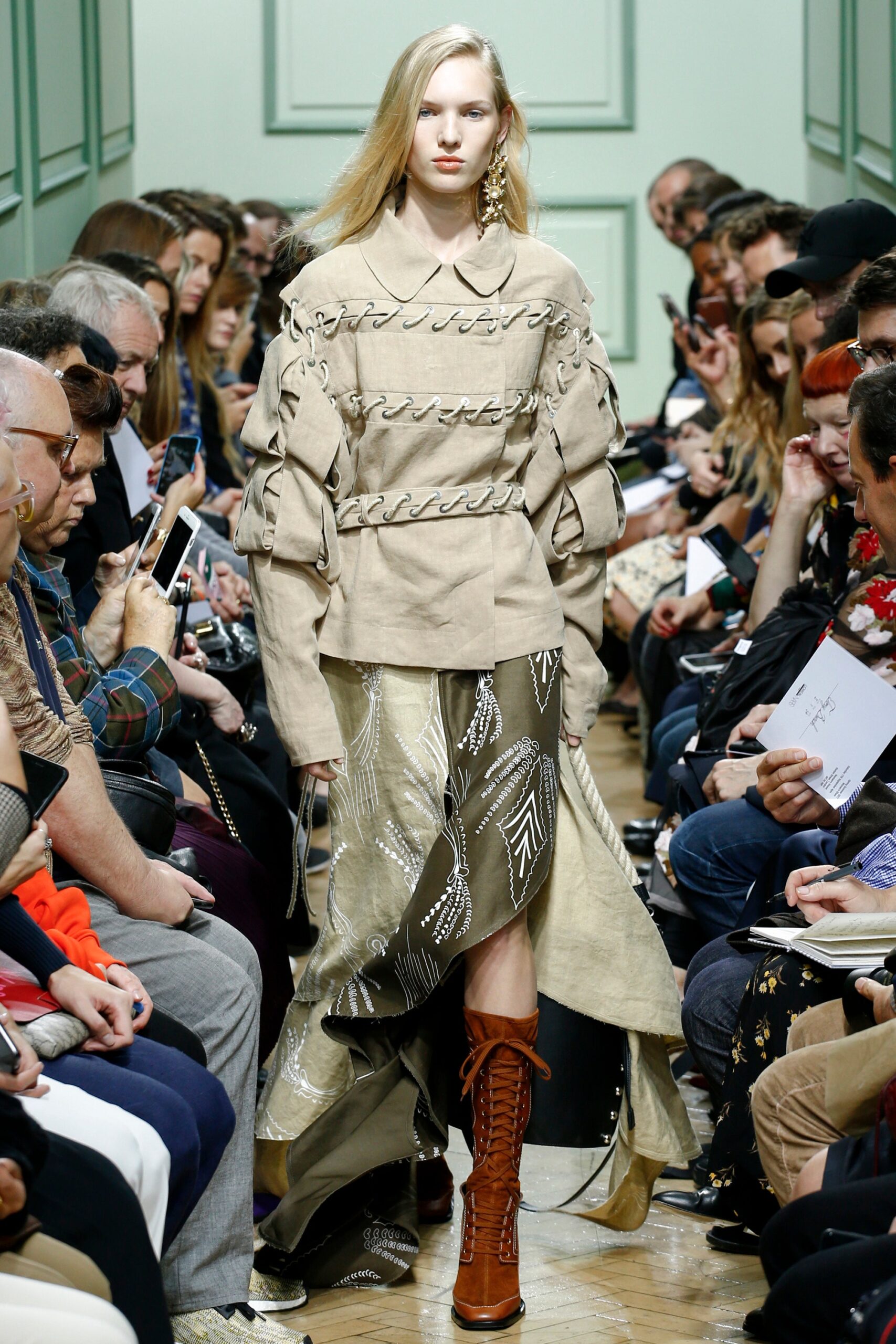 JW Anderson S/S 17 Look 27