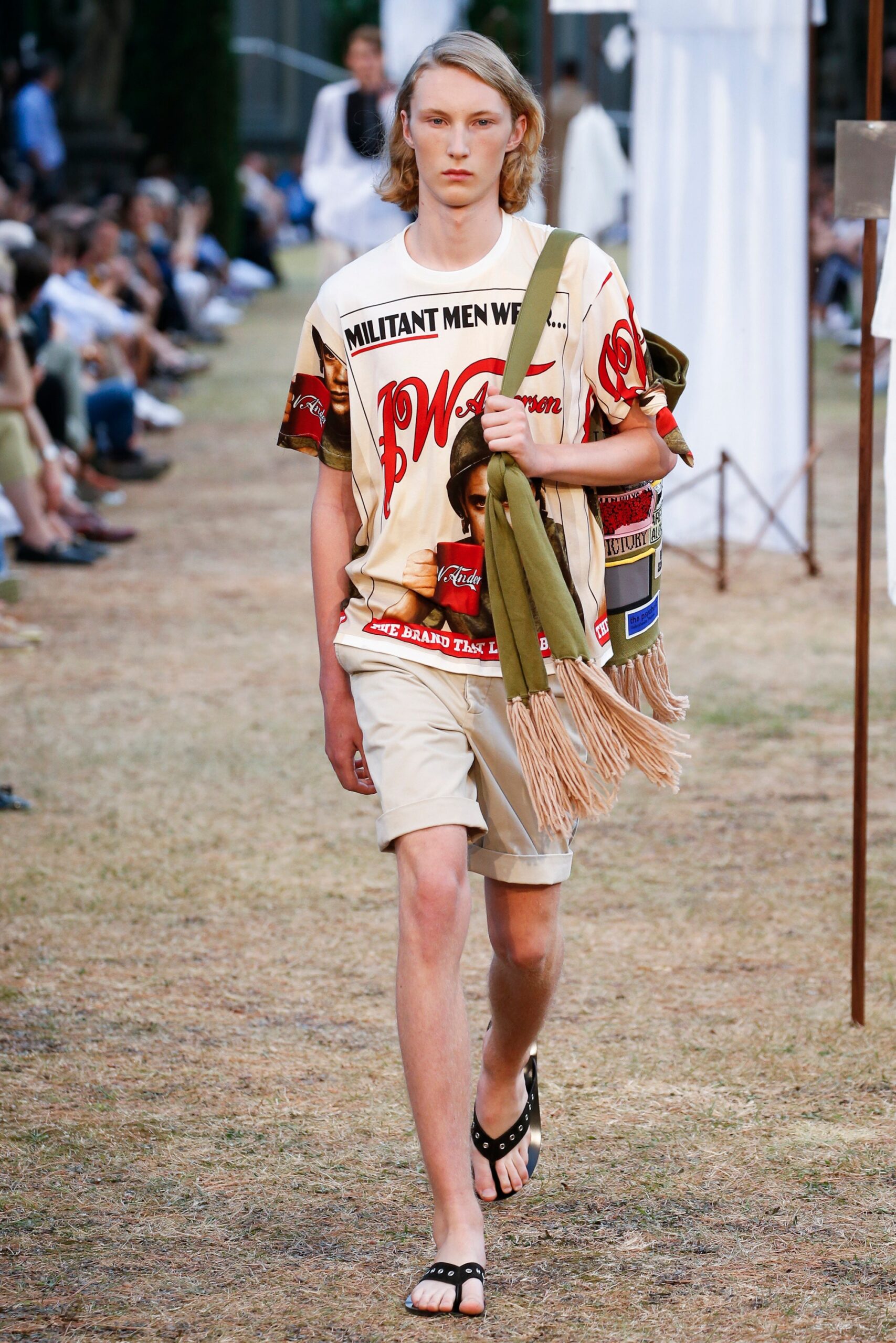 JW Anderson S/S 18 Menswear Look 17