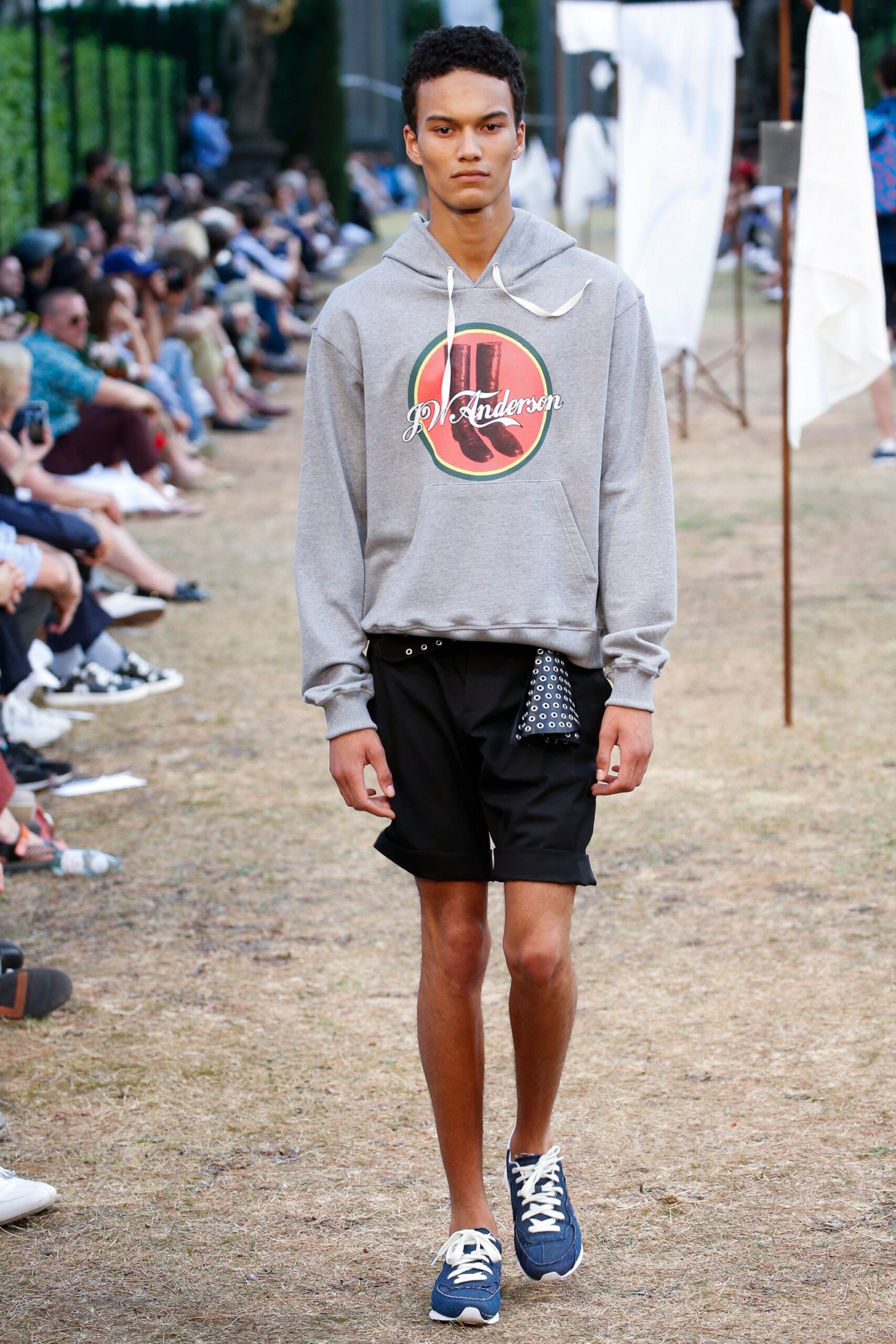 JW Anderson S/S 18 Menswear Look 31