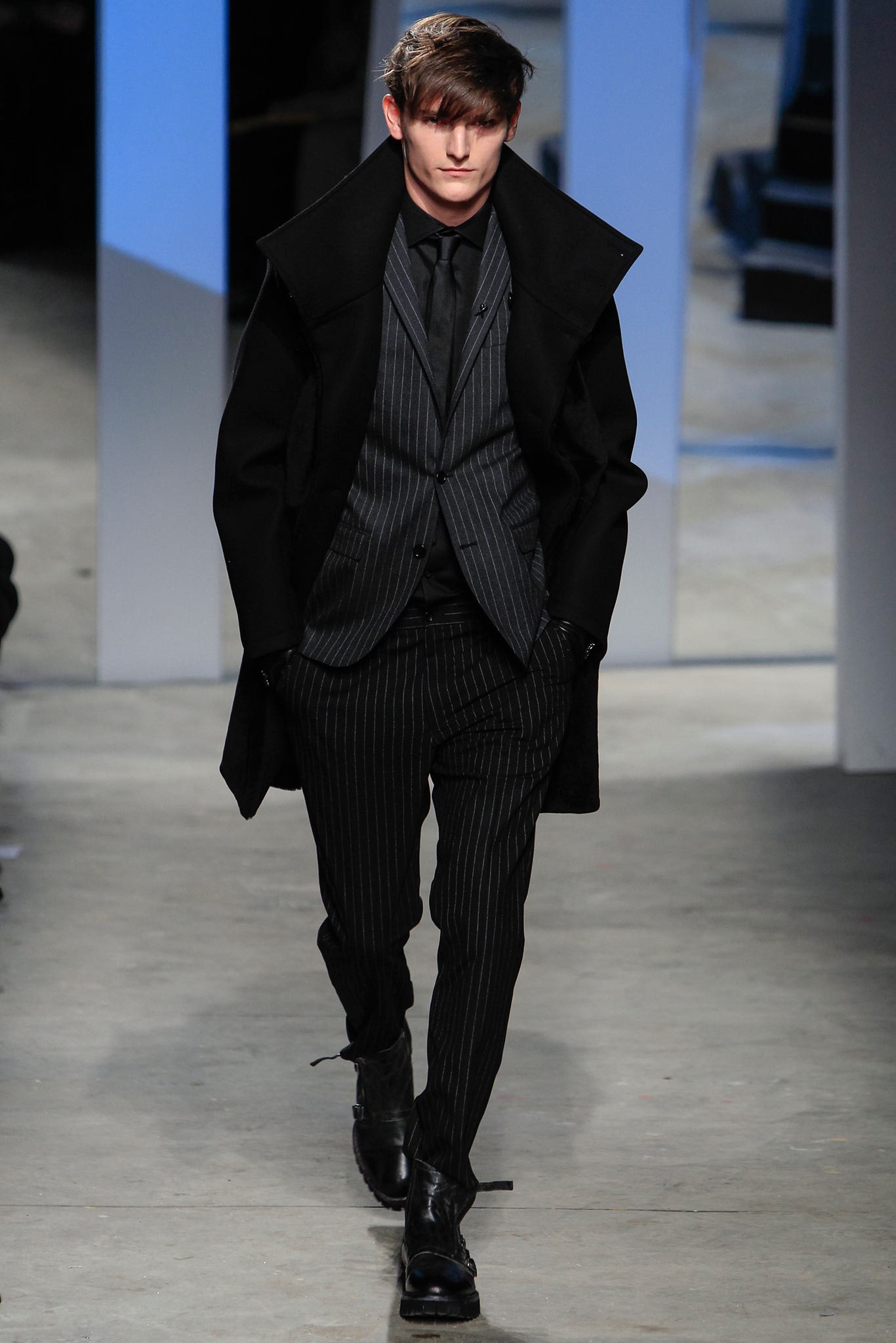 Kenneth Cole Collection F/W 14 Look 3