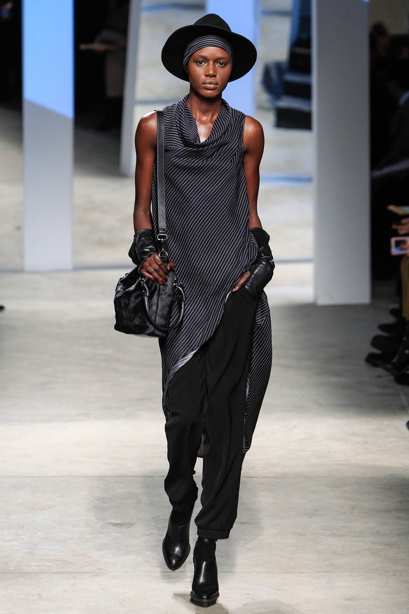 Kenneth Cole Collection F/W 14 Look 9