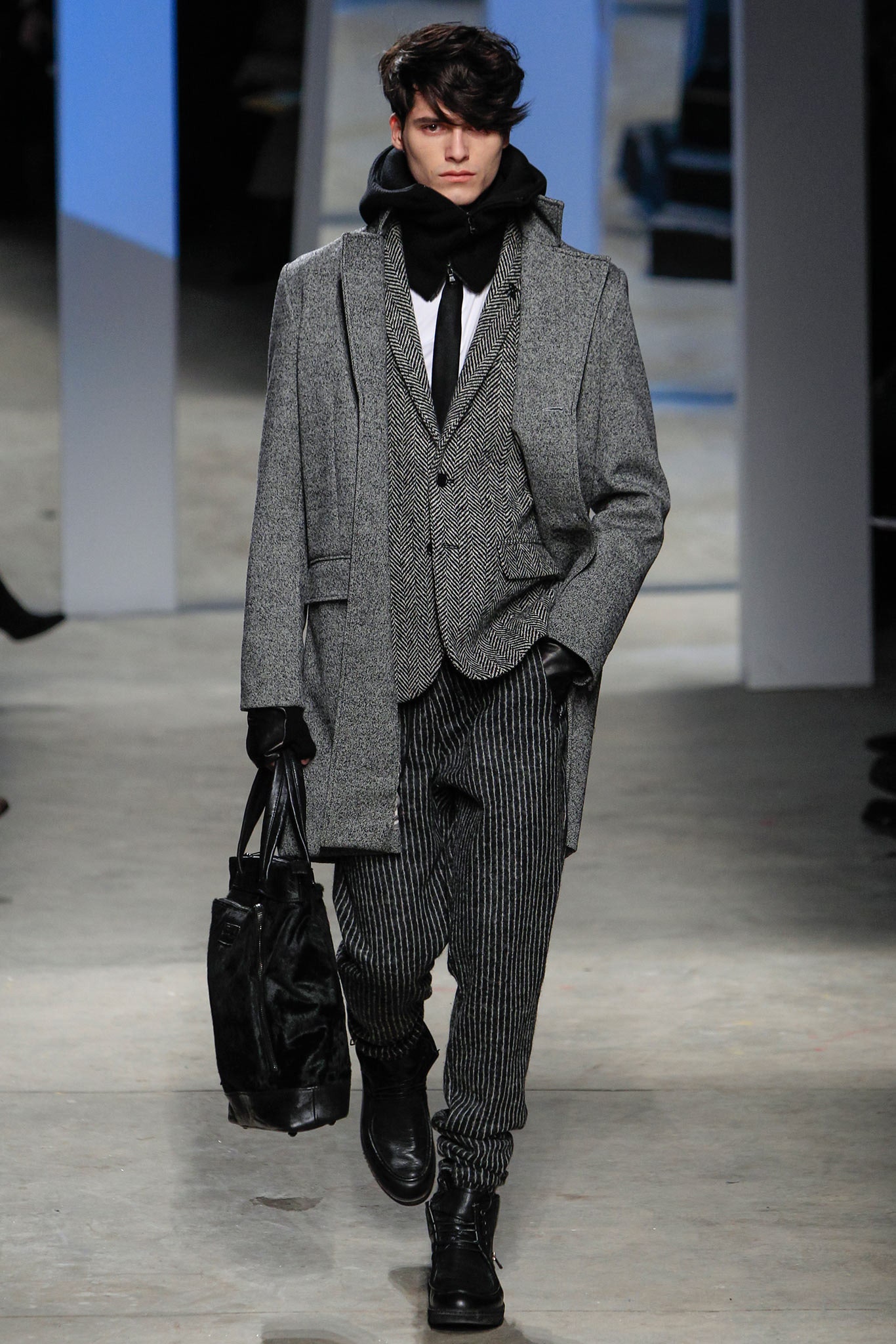 Kenneth Cole Collection F/W 14 Look 25