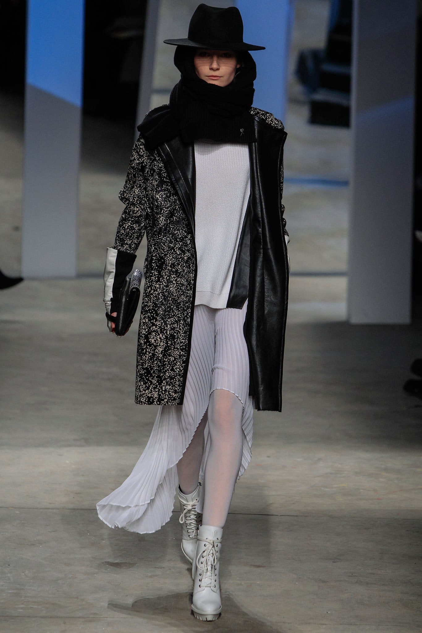 Kenneth Cole Collection F/W 14 Look 30