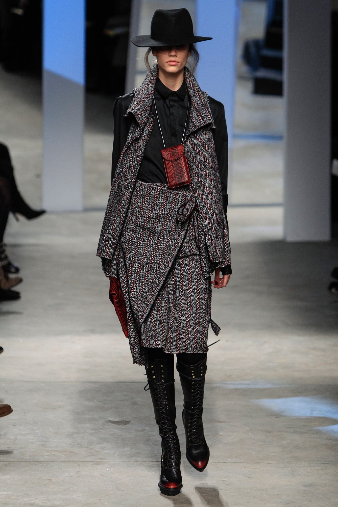 Kenneth Cole Collection F/W 14 Look 38
