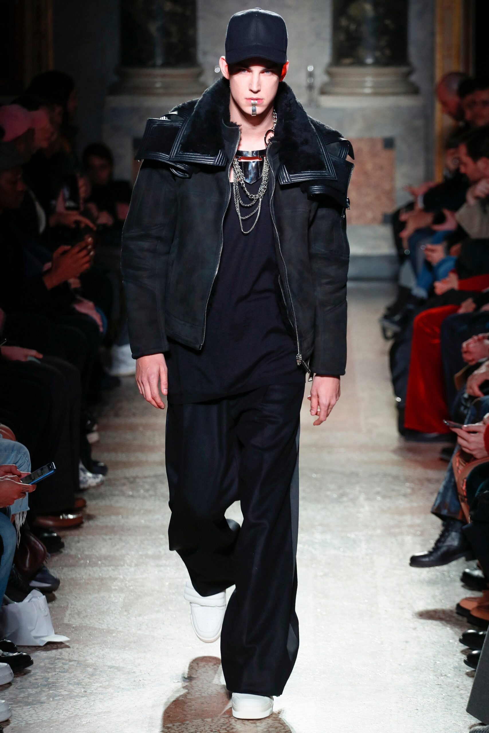 Les Hommes F/W 18 Menswear Look 11