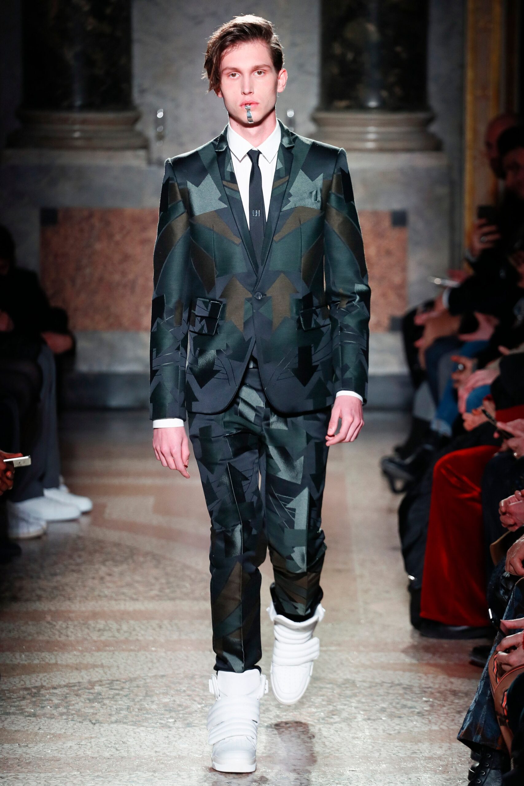 Les Hommes F/W 18 Menswear Look 15