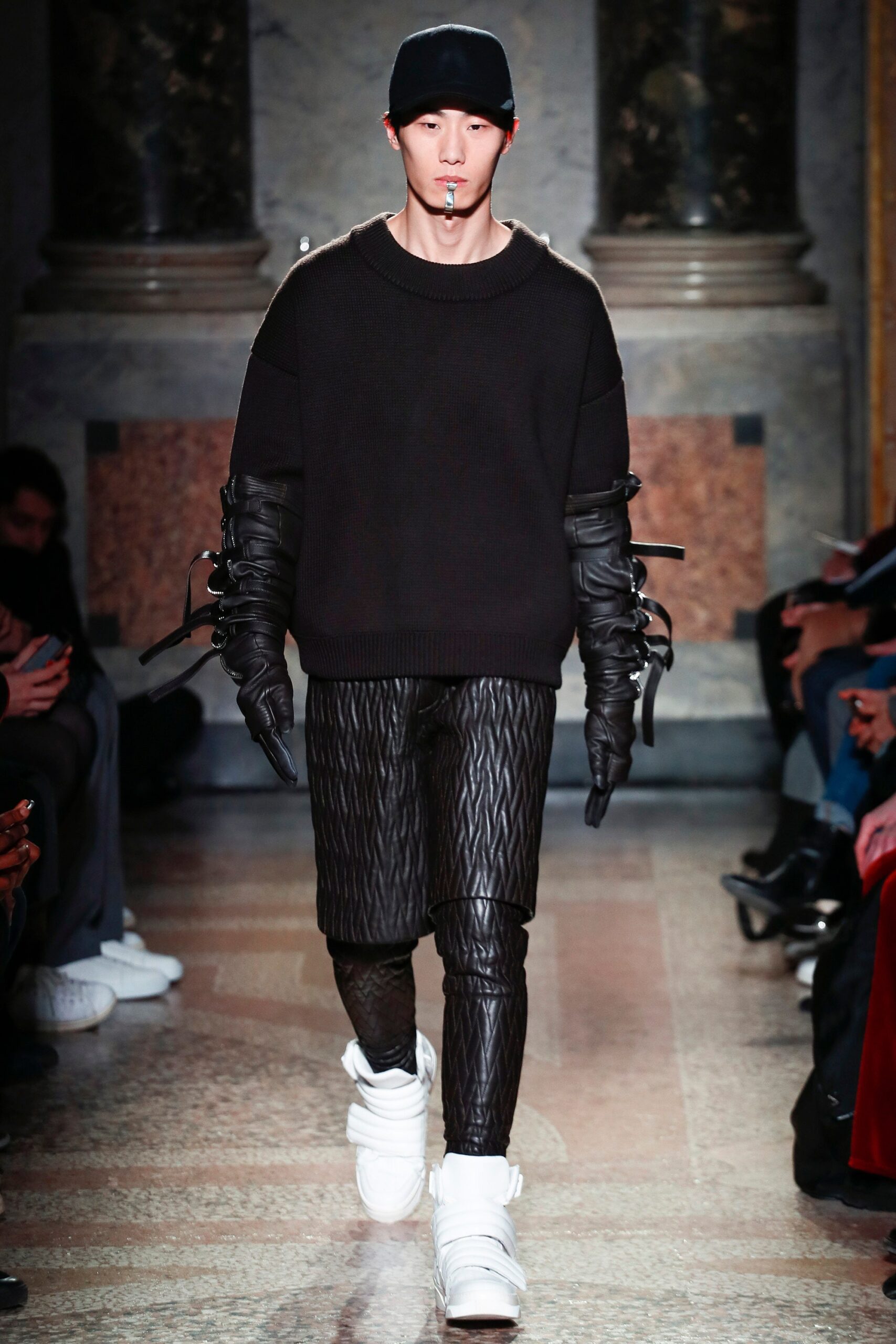 Les Hommes F/W 18 Menswear Look 22