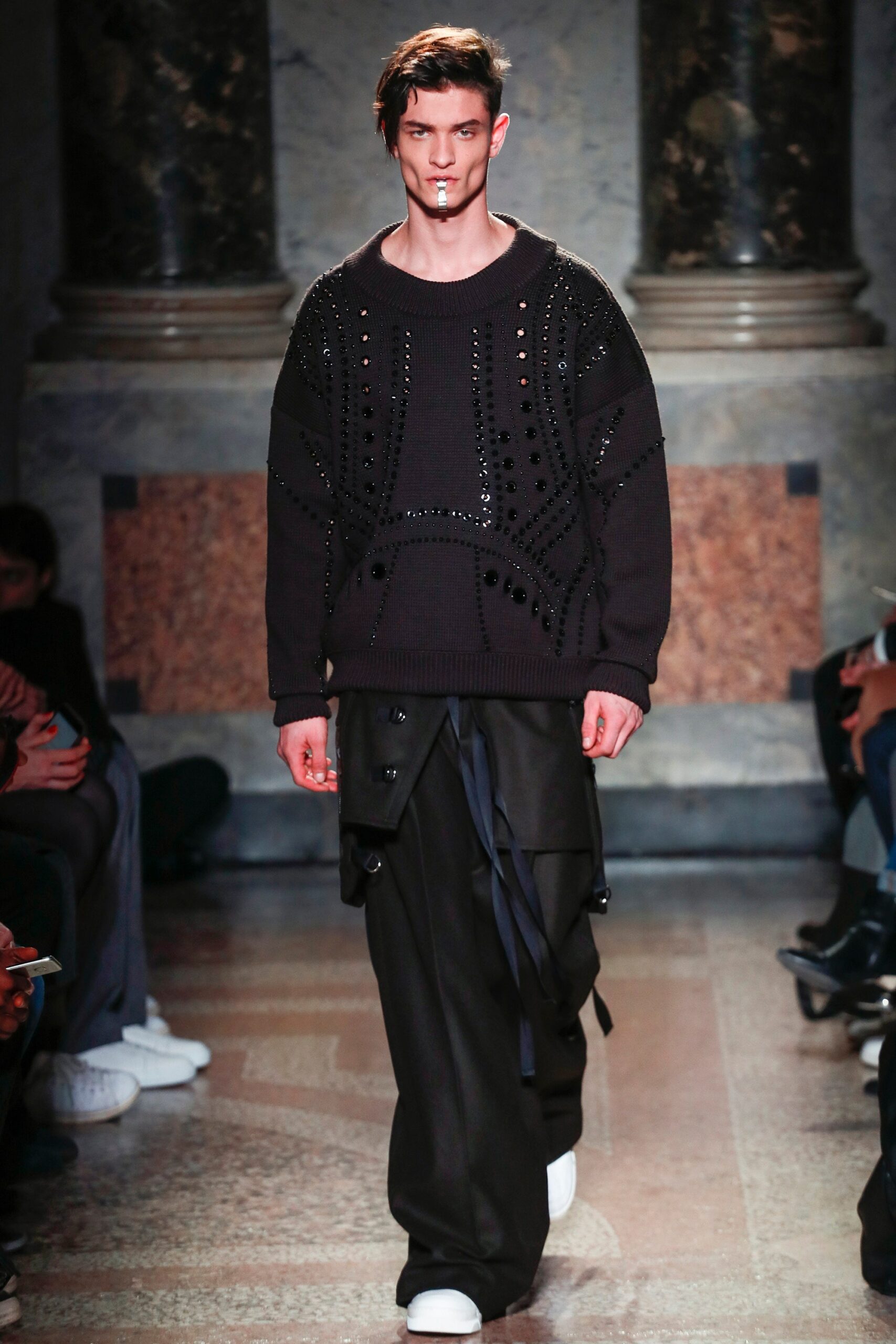 Les Hommes F/W 18 Menswear Look 24