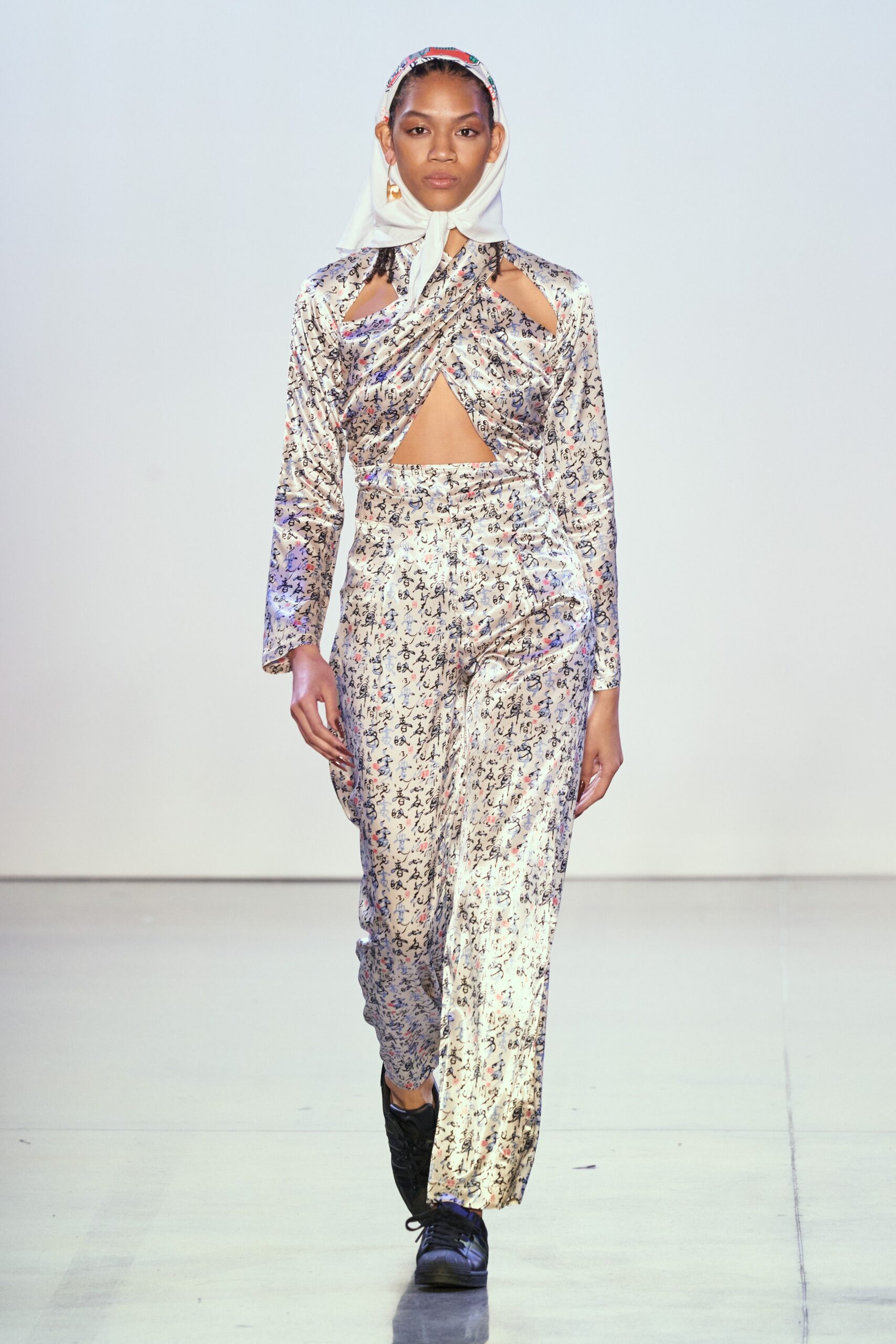 Kim Shui F/W 20 Look 11
