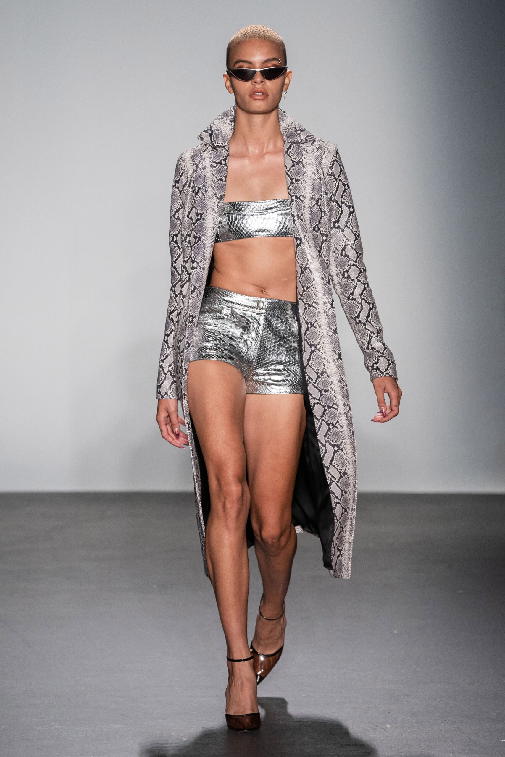 LaQuan Smith S/S 20 Look 6