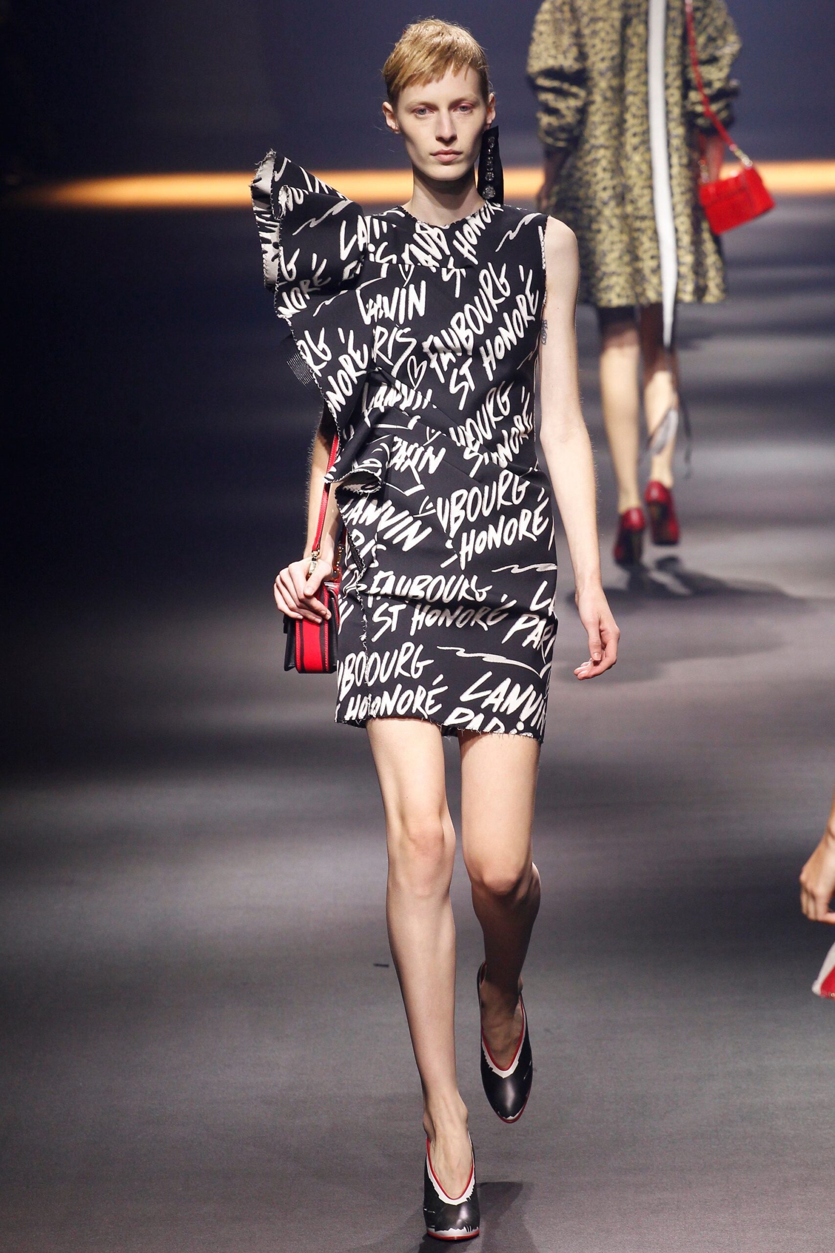 Lanvin S/S 16 Look 2
