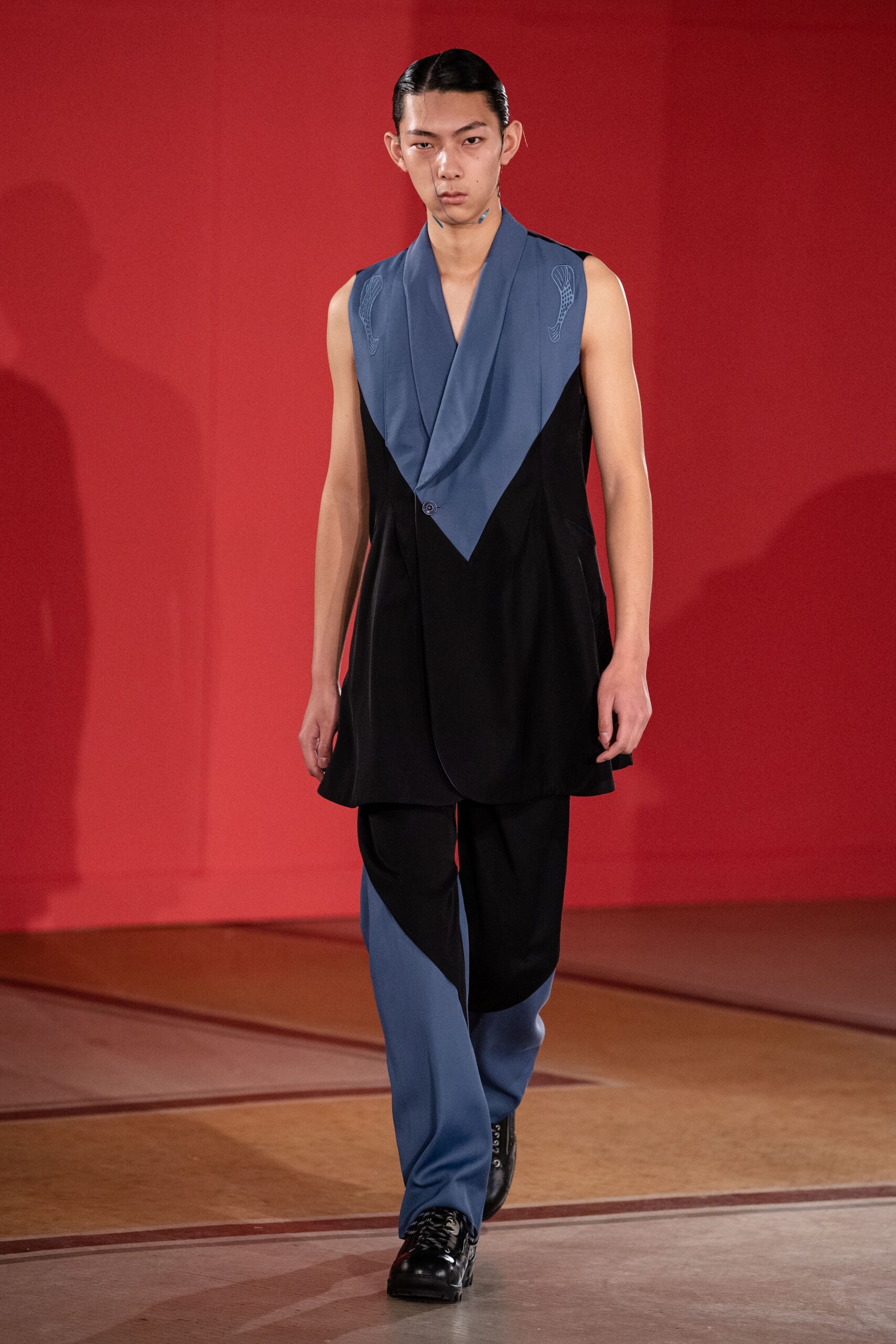 Kiko Kostadinov F/W 20 Menswear Look 1
