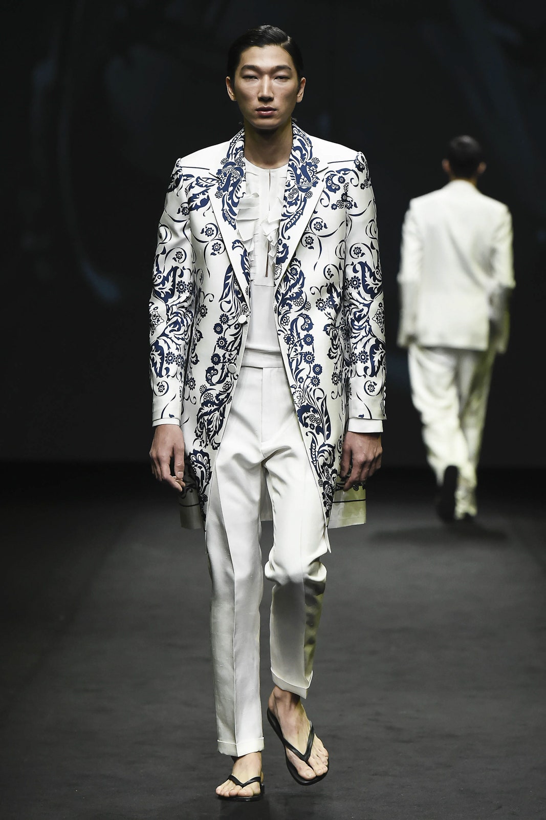 Kim Seo Ryong Seoul S/S 17 Look 5
