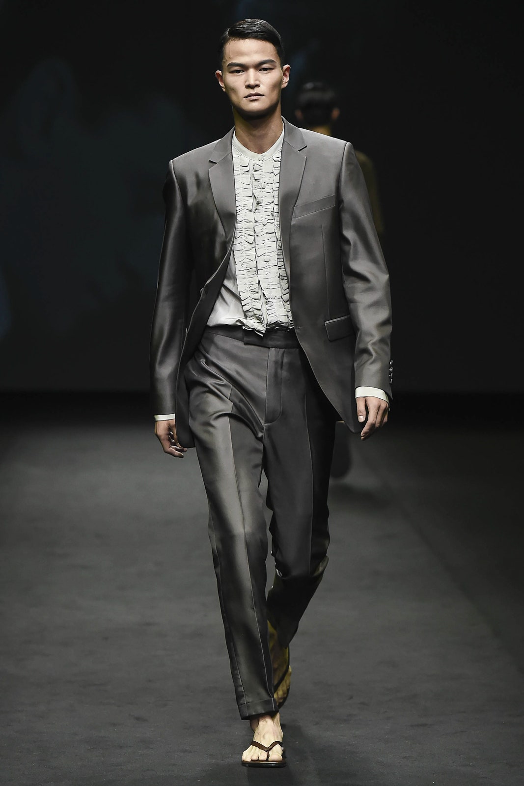 Kim Seo Ryong Seoul S/S 17 Look 15