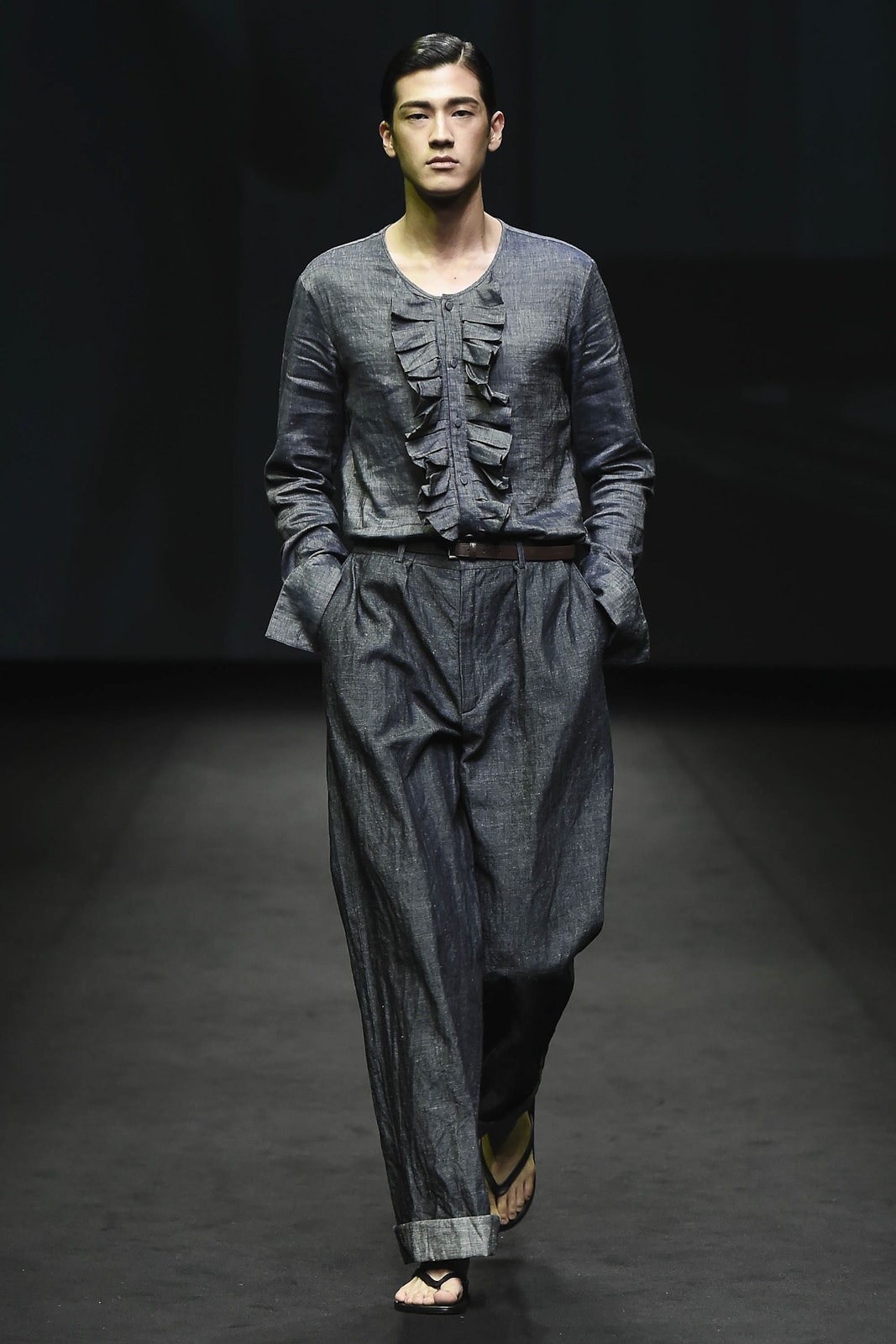 Kim Seo Ryong Seoul S/S 17 Look 16