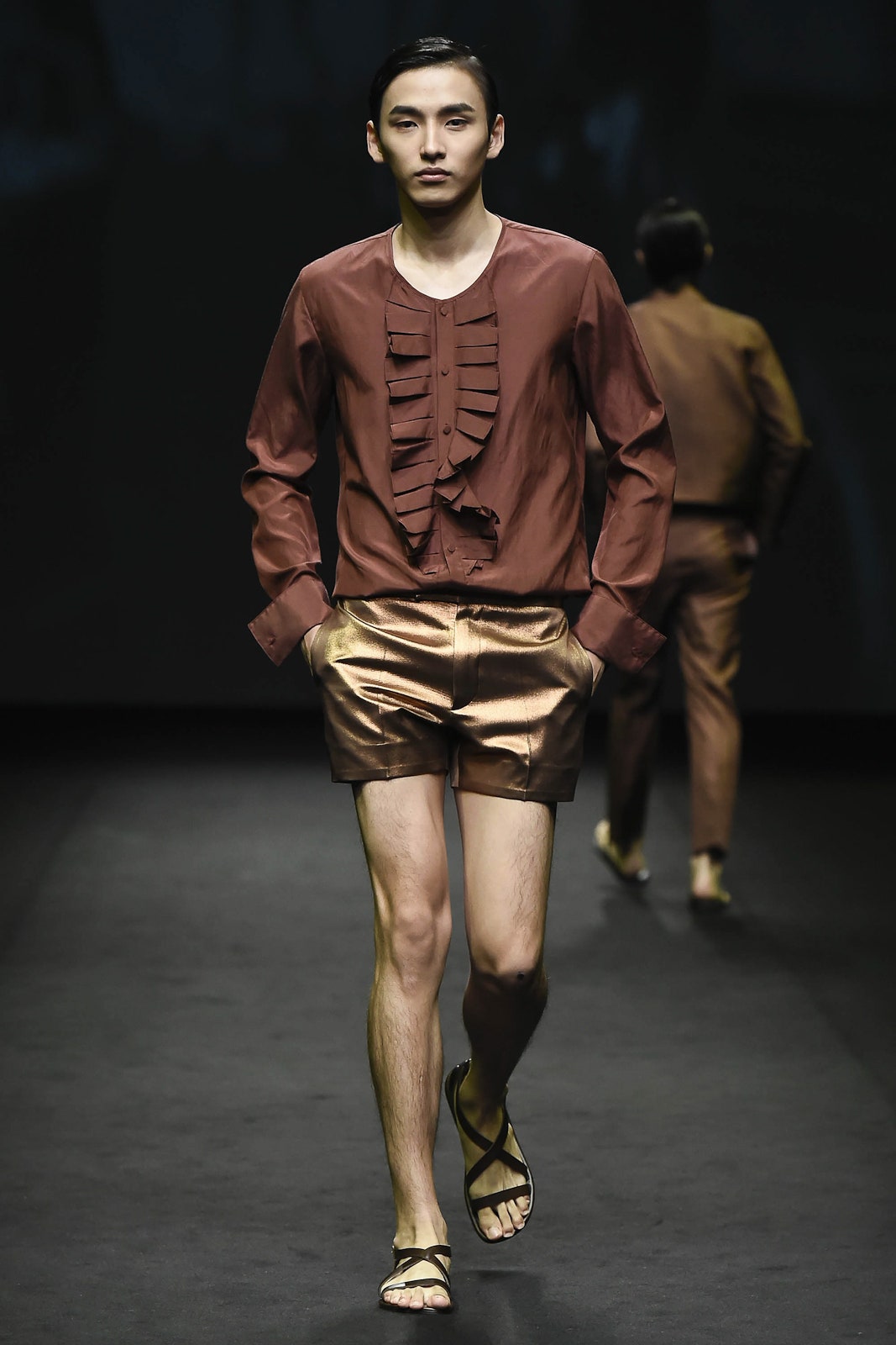 Kim Seo Ryong Seoul S/S 17 Look 22