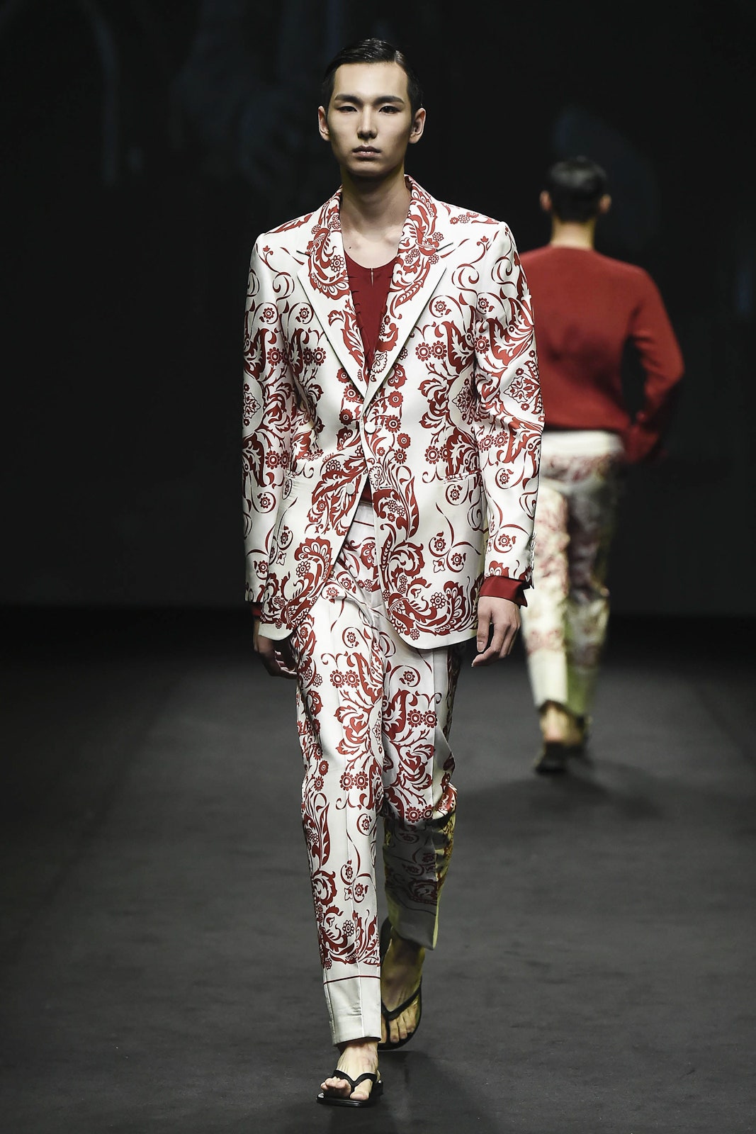 Kim Seo Ryong Seoul S/S 17 Look 28