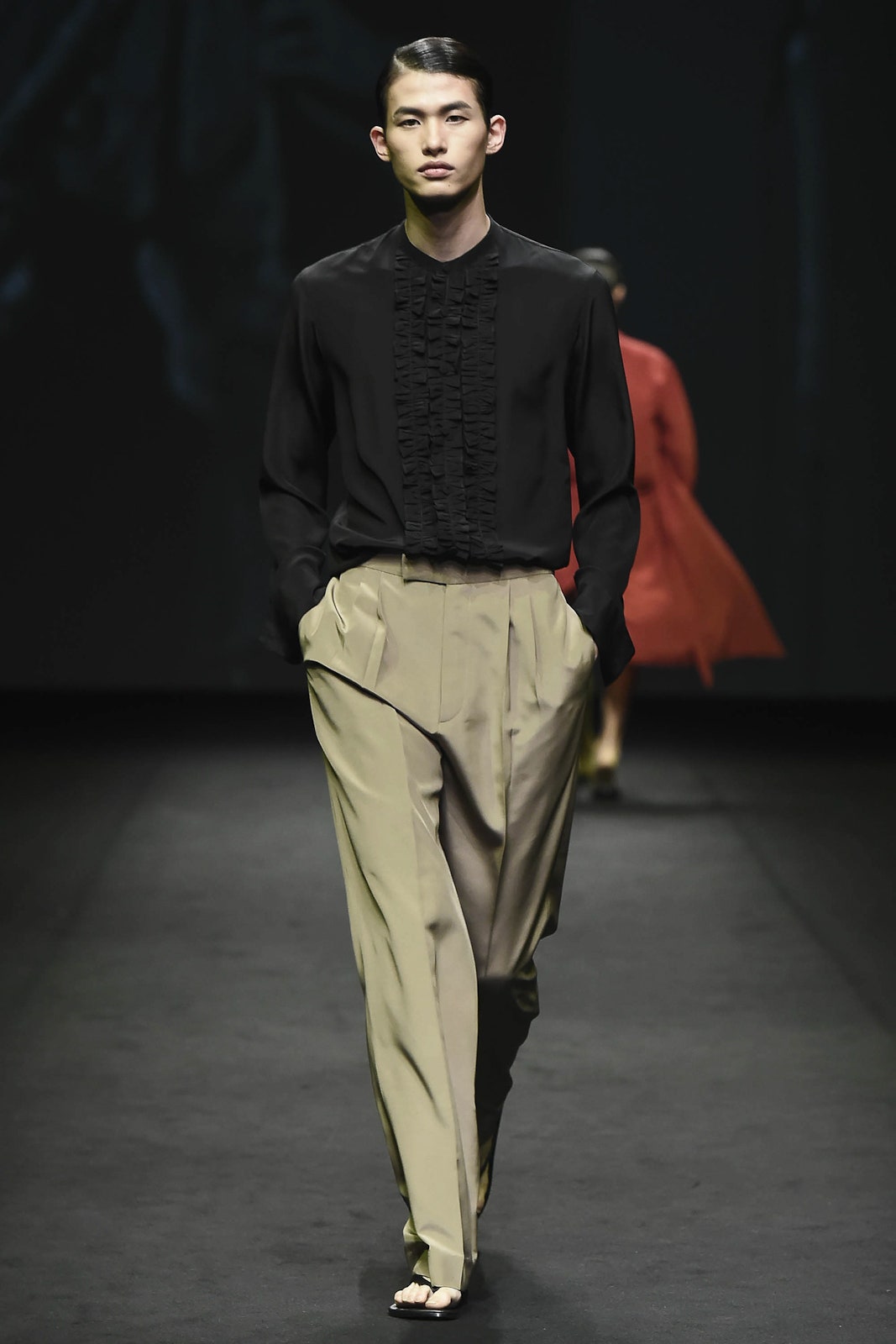 Kim Seo Ryong Seoul S/S 17 Look 30