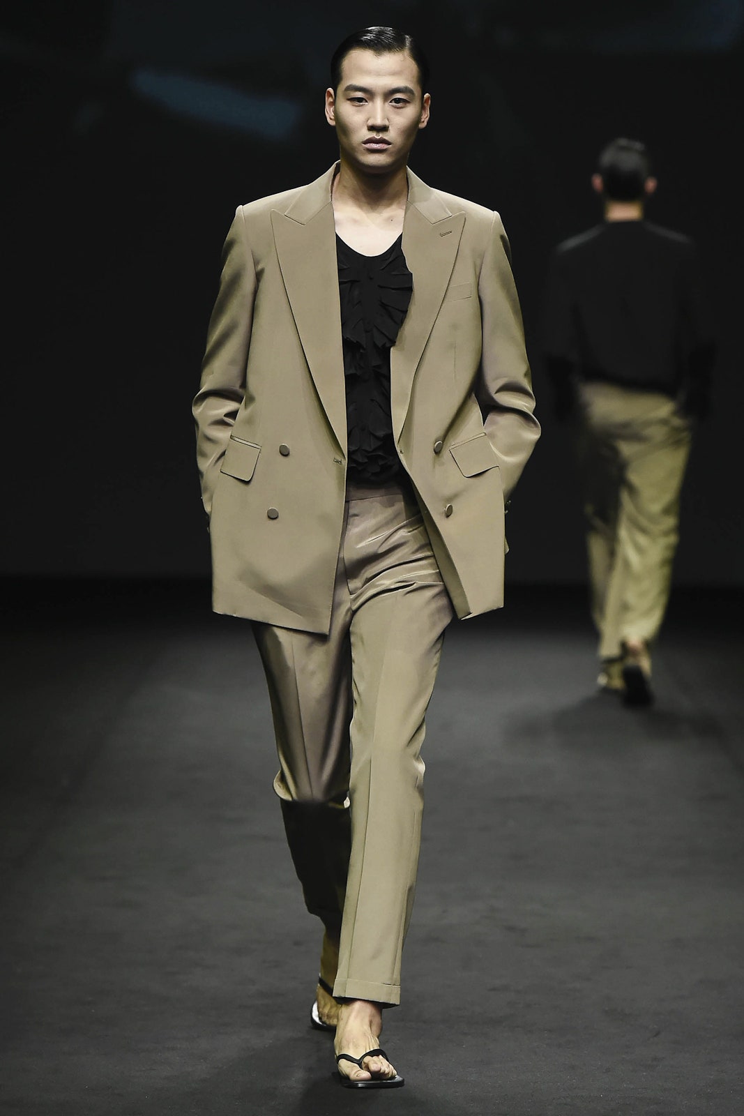 Kim Seo Ryong Seoul S/S 17 Look 31