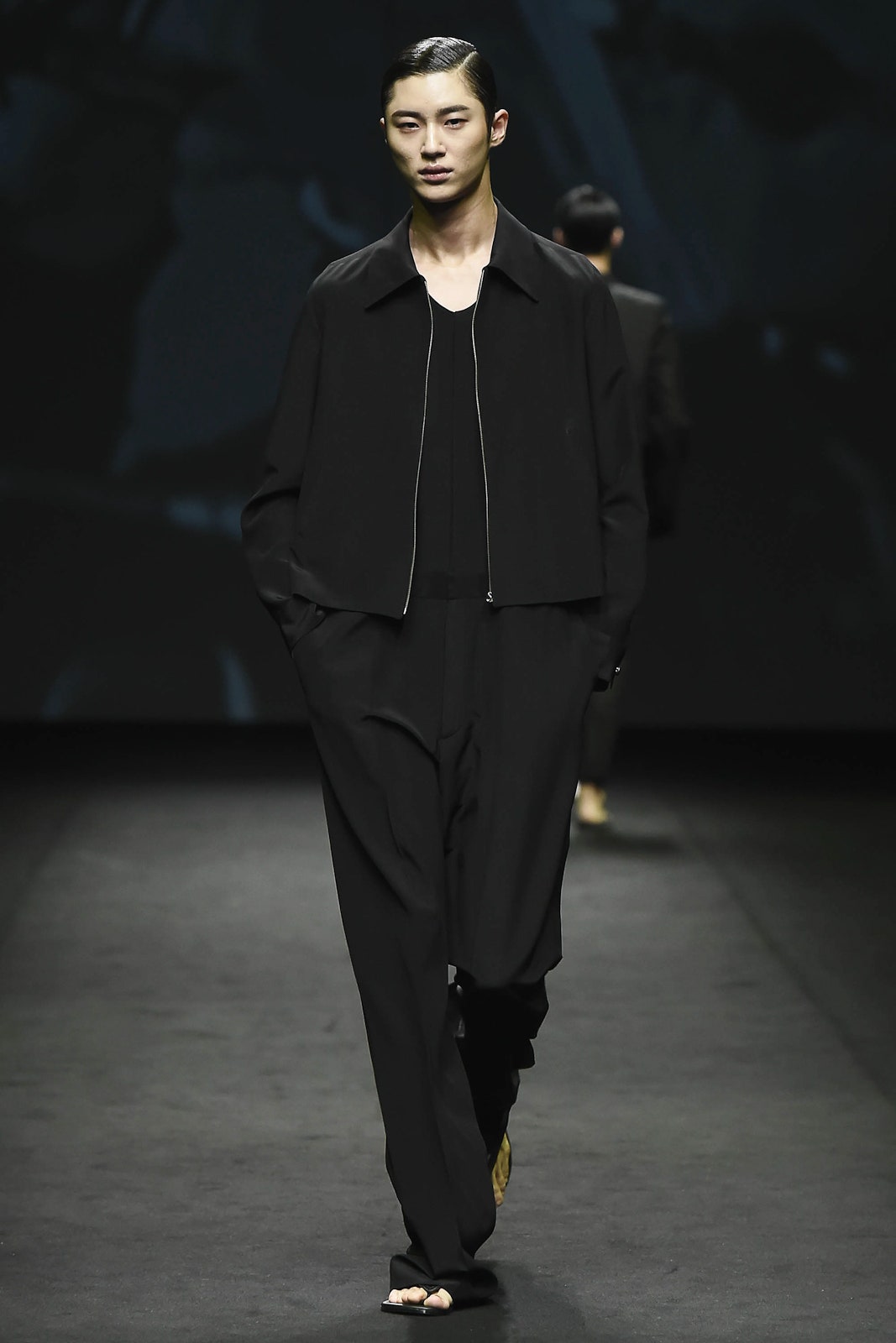 Kim Seo Ryong Seoul S/S 17 Look 33