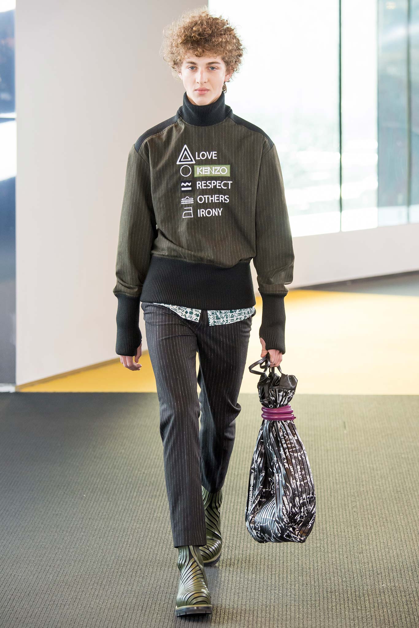 Kenzo F/W 15 Menswear Look 19