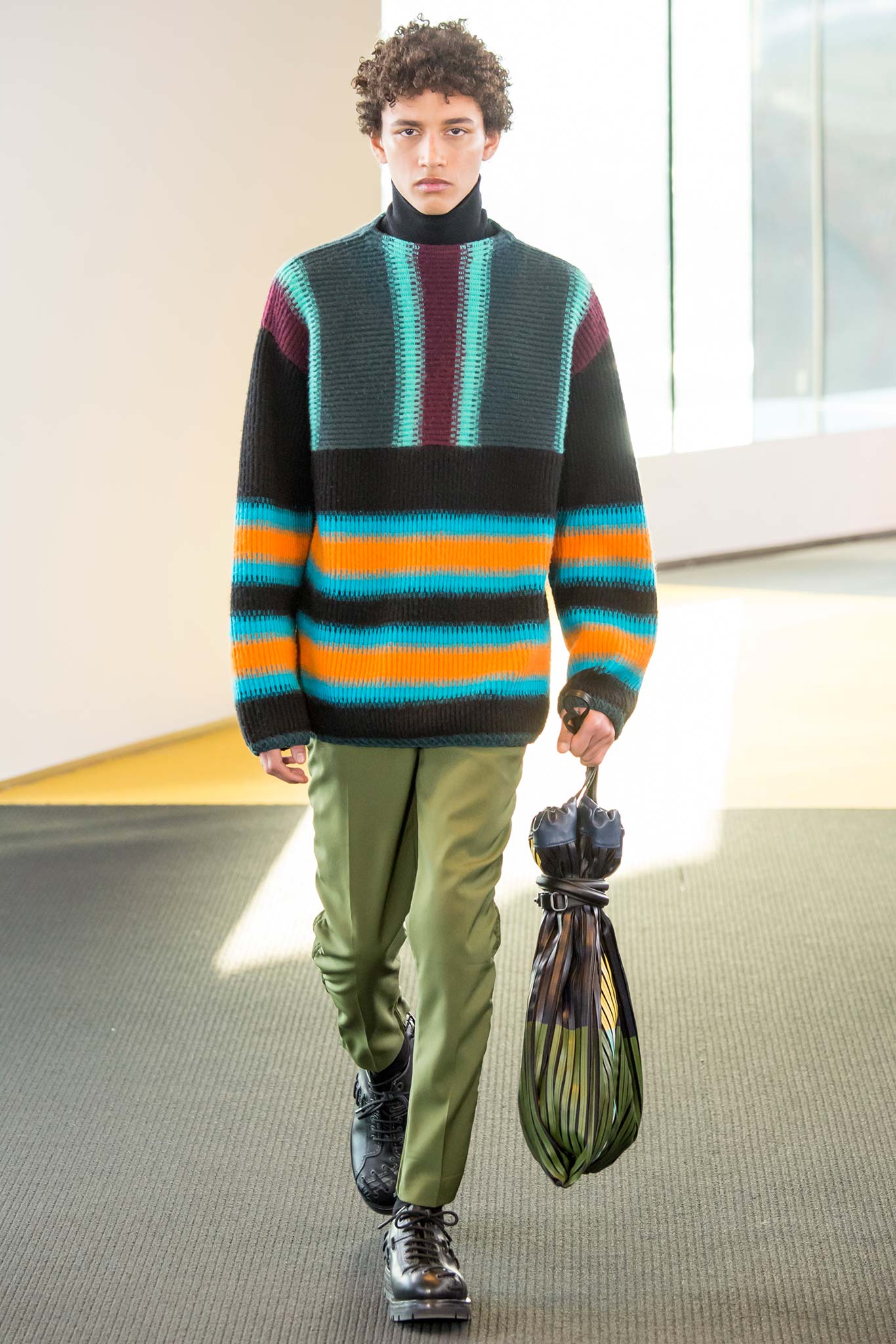 Kenzo F/W 15 Menswear Look 29