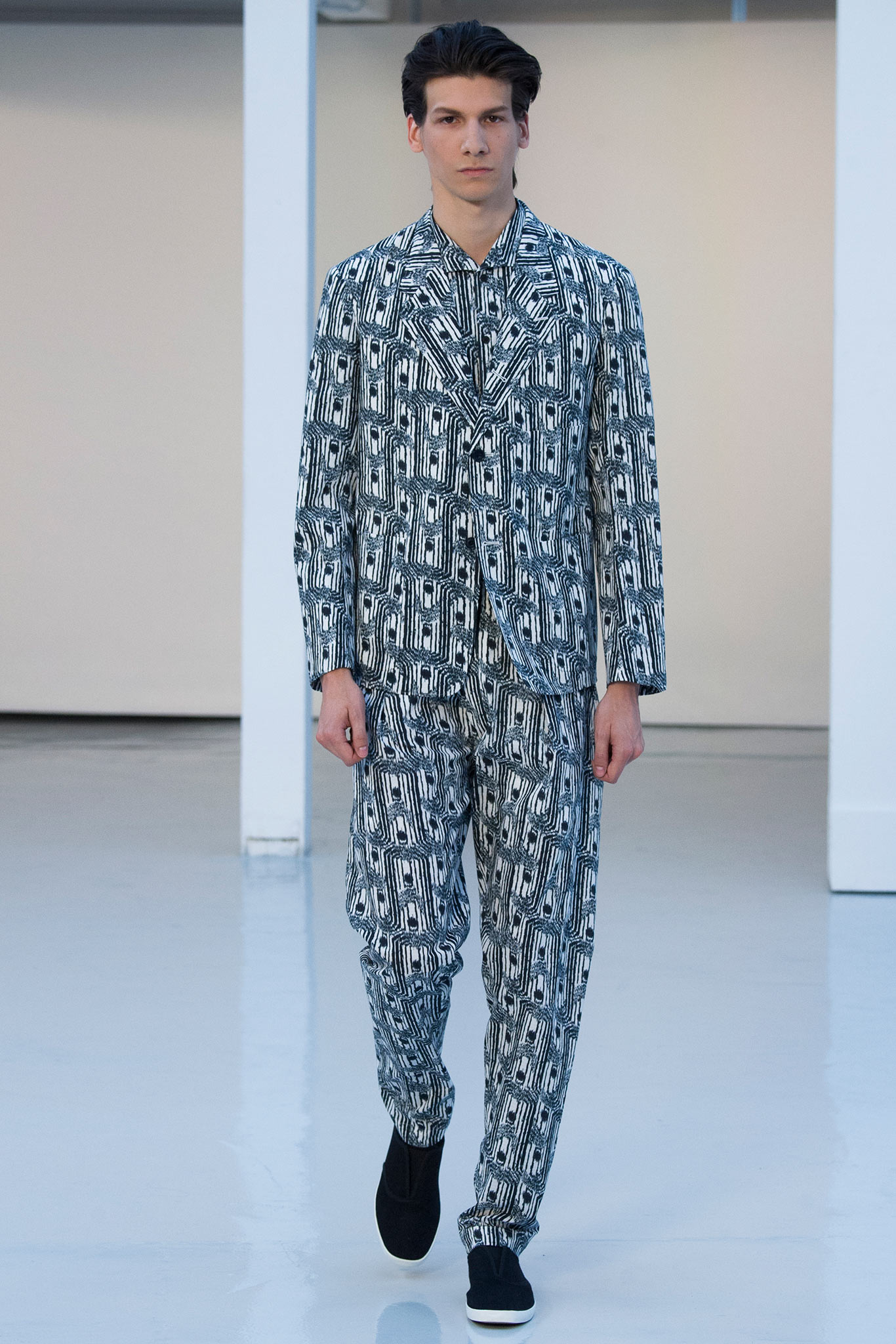 Lemaire S/S 16 Menswear Look 15