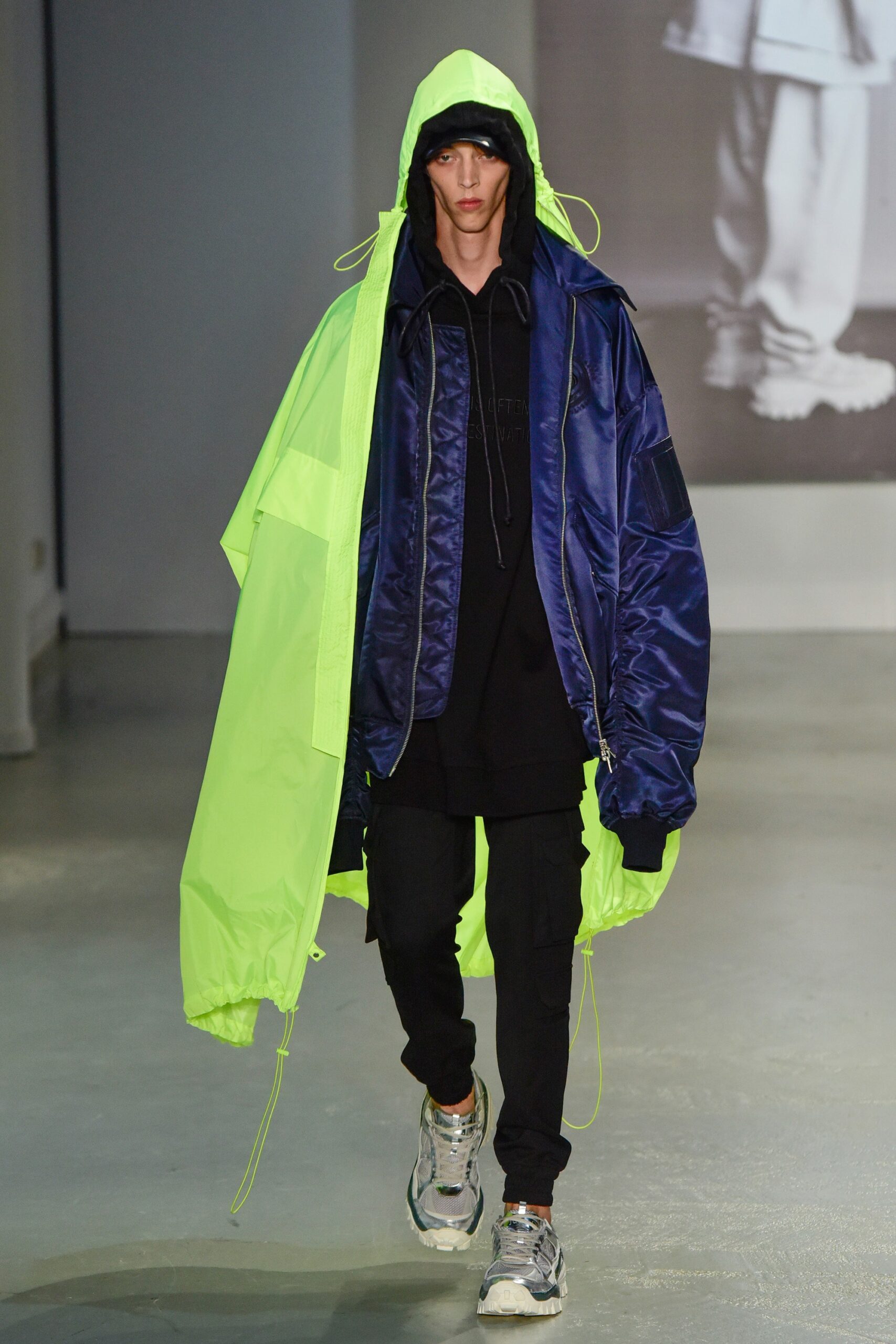 Juun.J S/S 19 Menswear Look 4