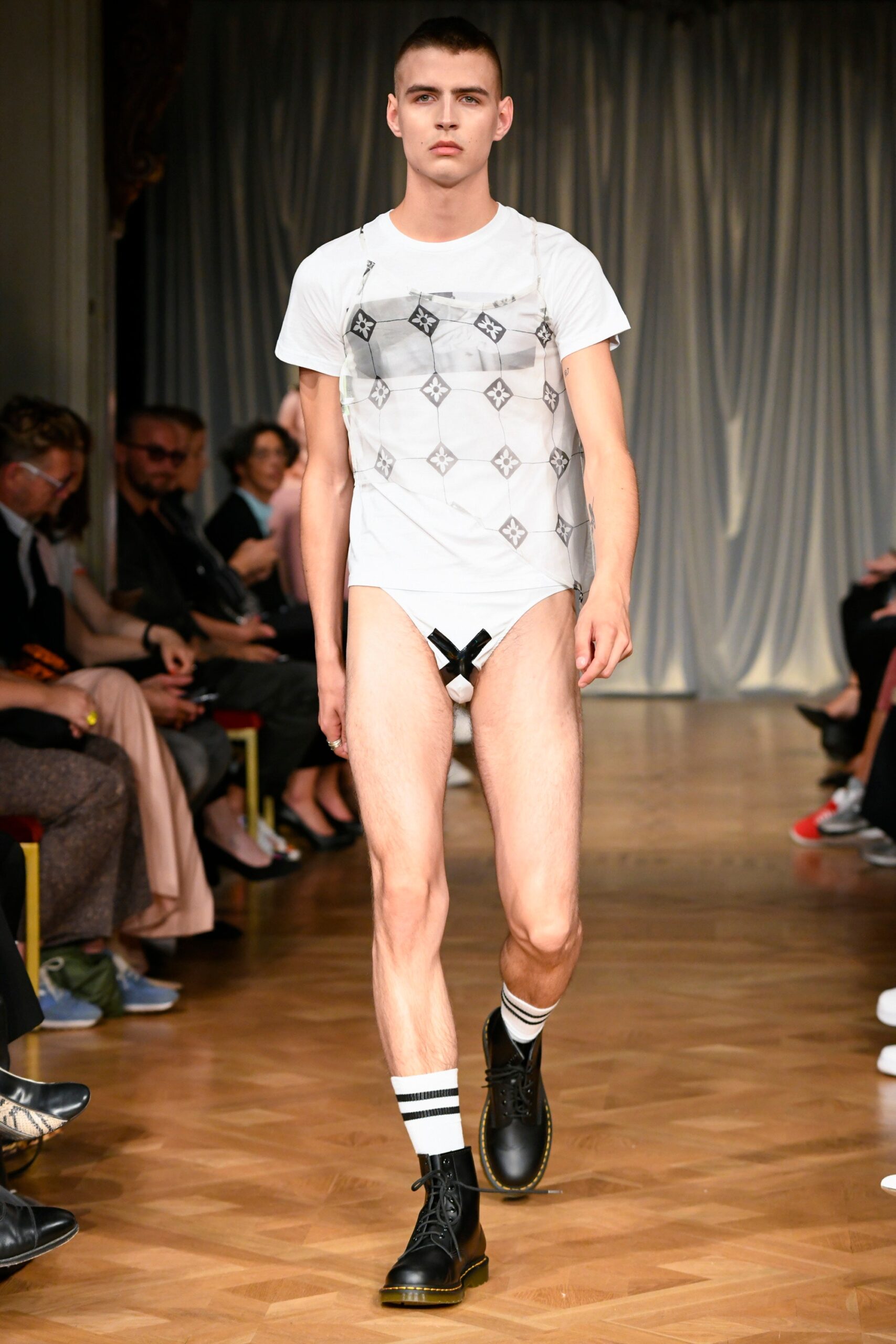 Lazoschmidl Stockholm S/S 19 Look 17