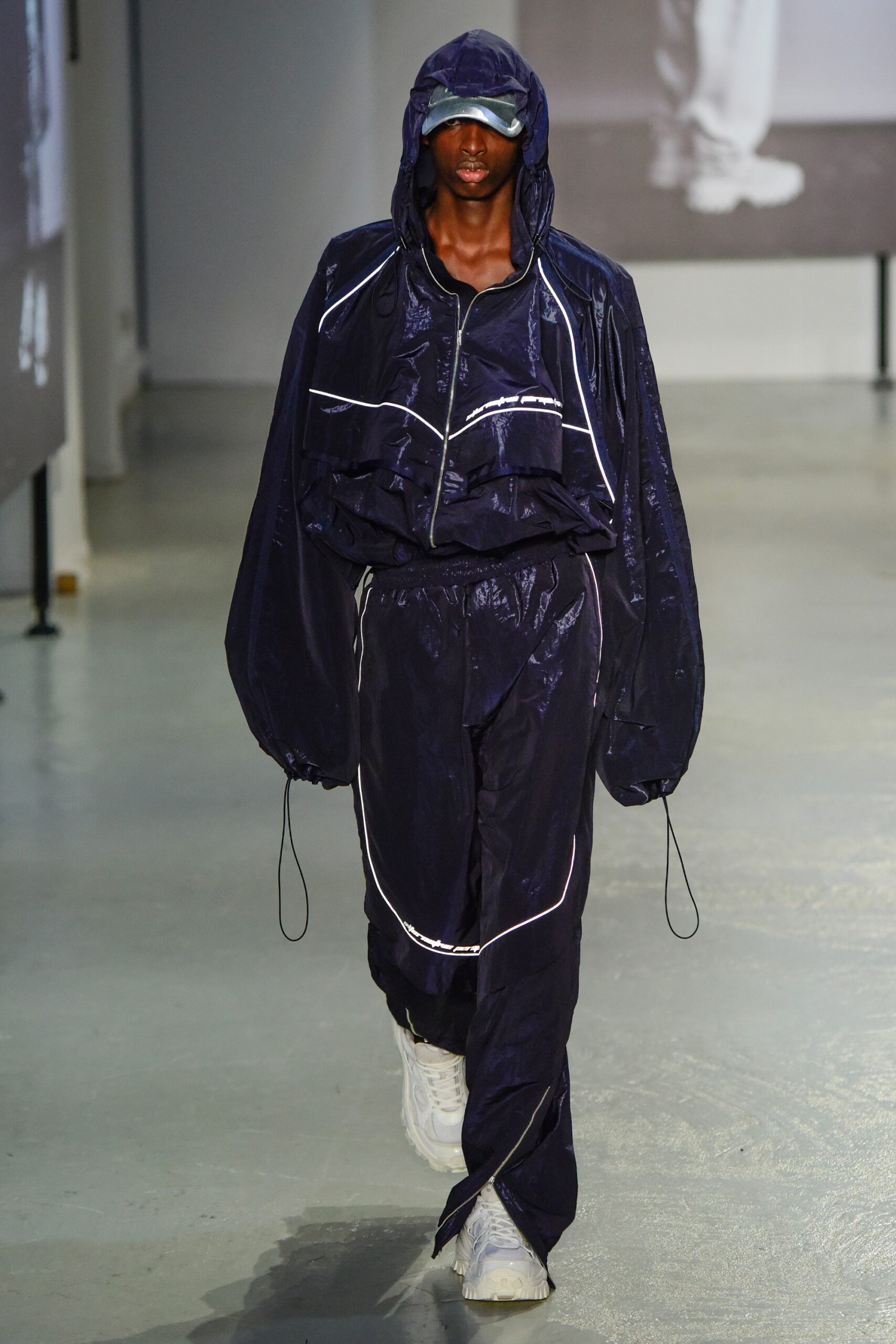 Juun.J S/S 19 Menswear Look 13