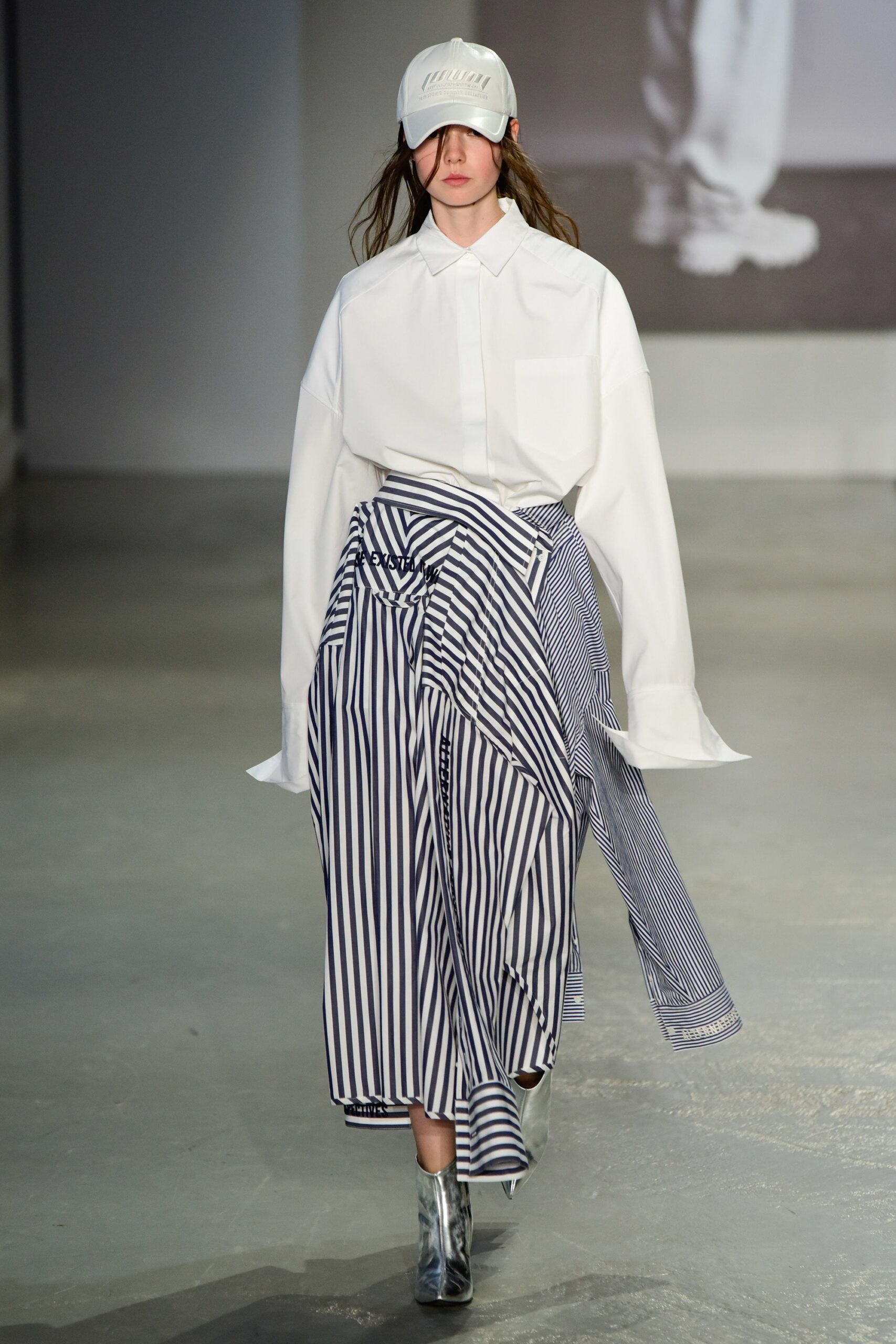 Juun.J S/S 19 Menswear Look 28