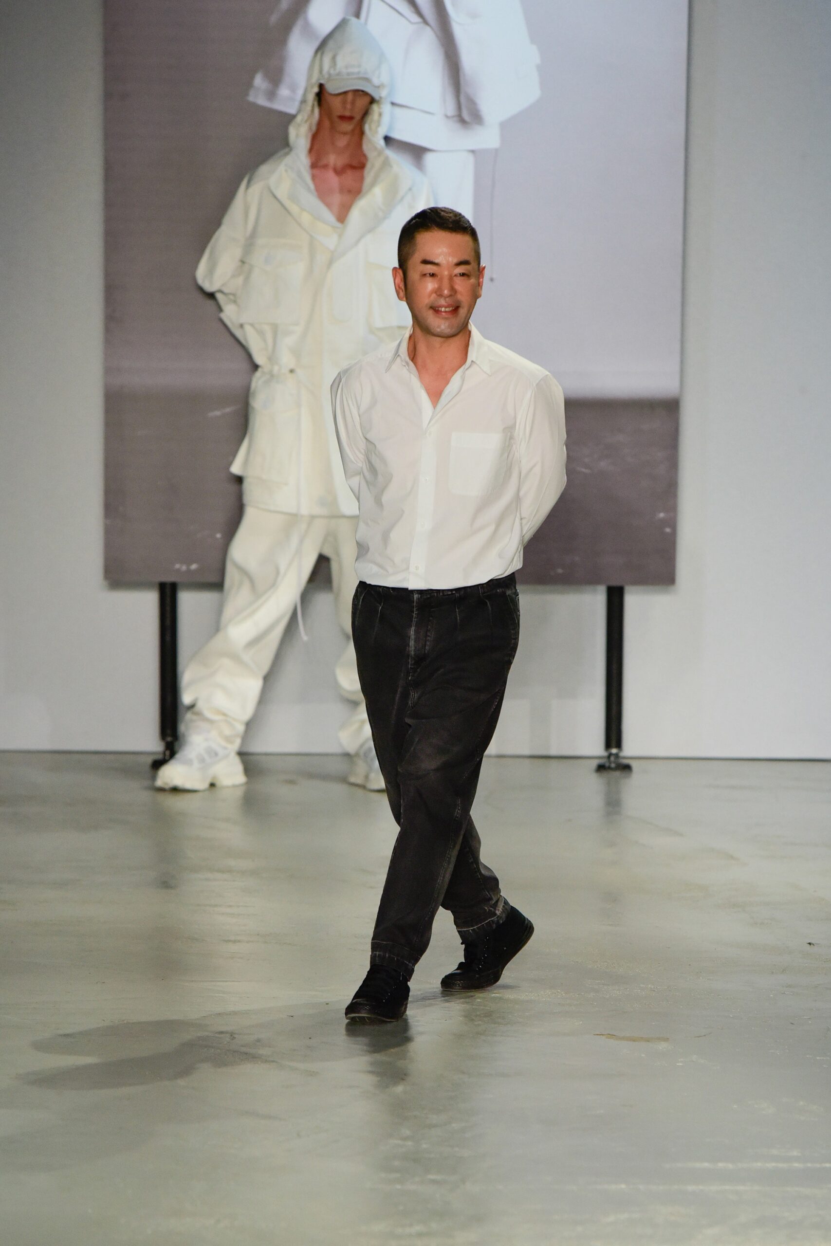 Juun.J S/S 19 Menswear Look 36