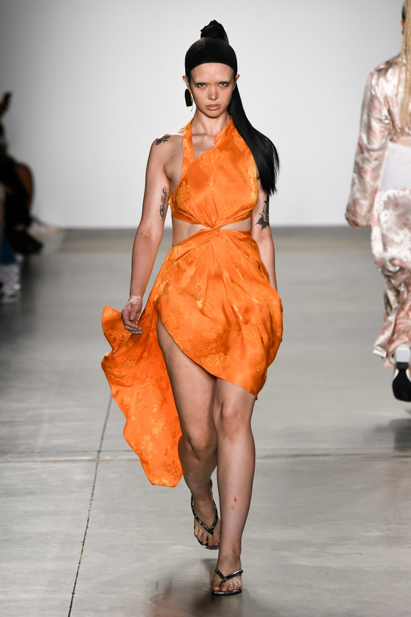 Kim Shui S/S 19 Look 9