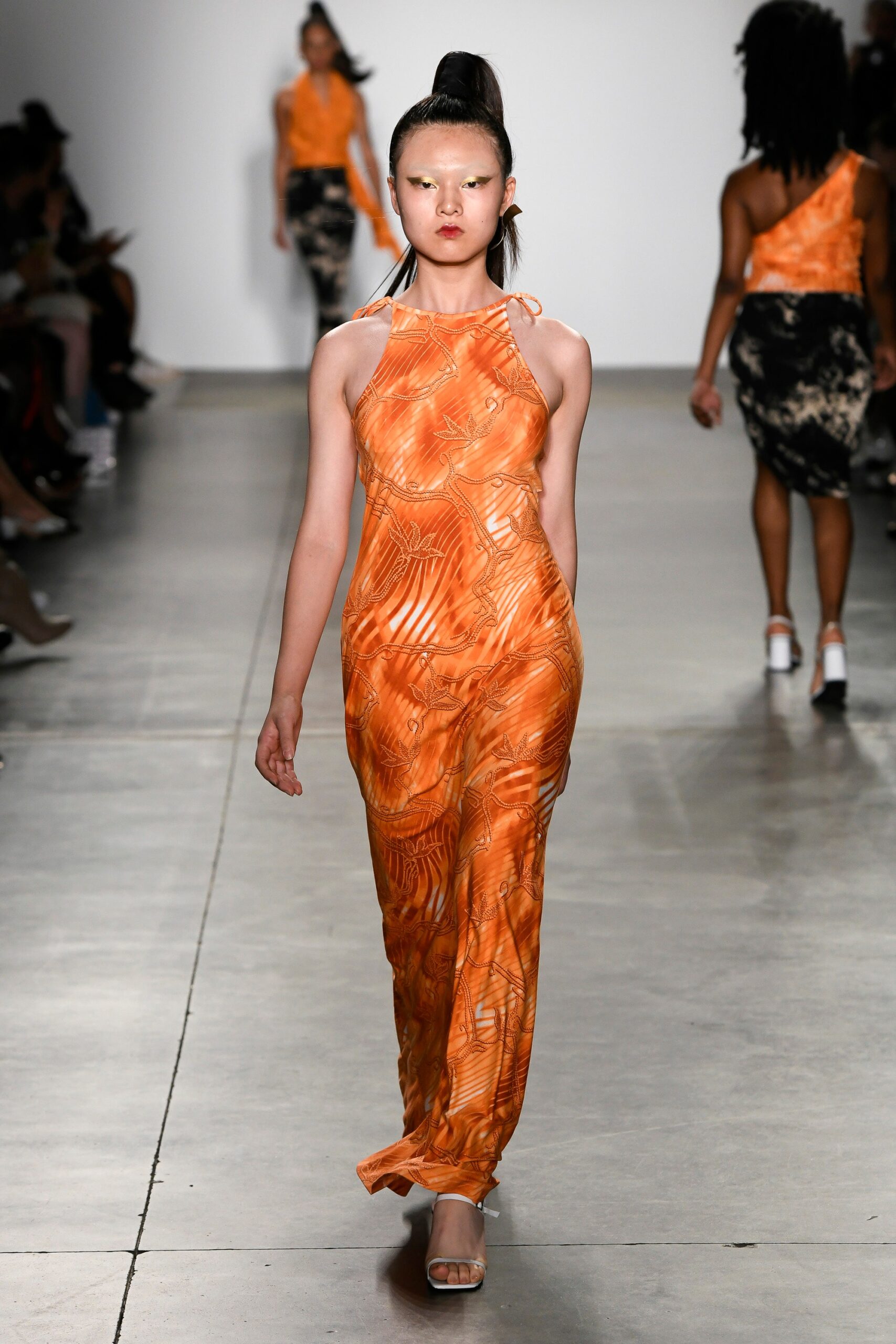 Kim Shui S/S 19 Look 12