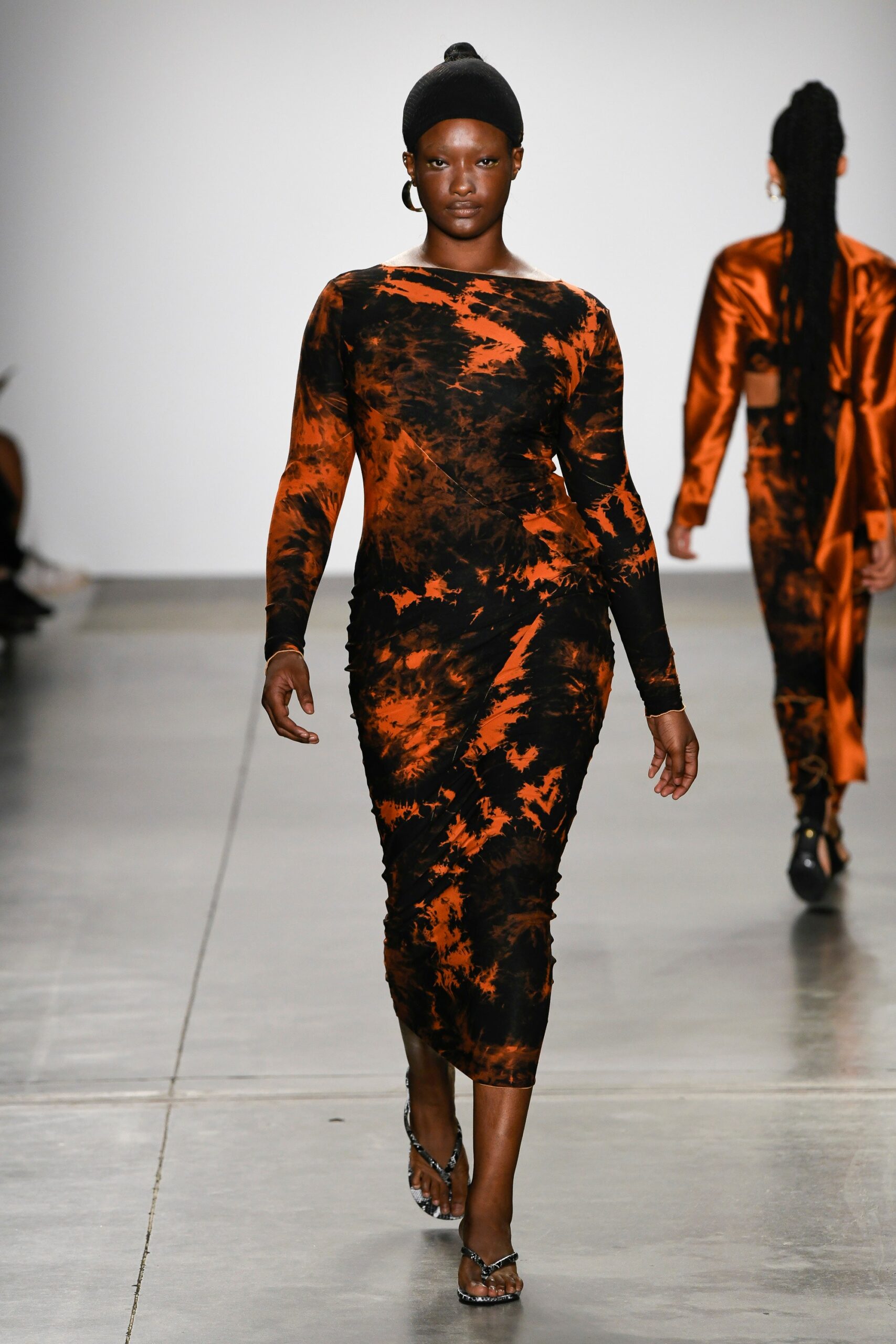 Kim Shui S/S 19 Look 15