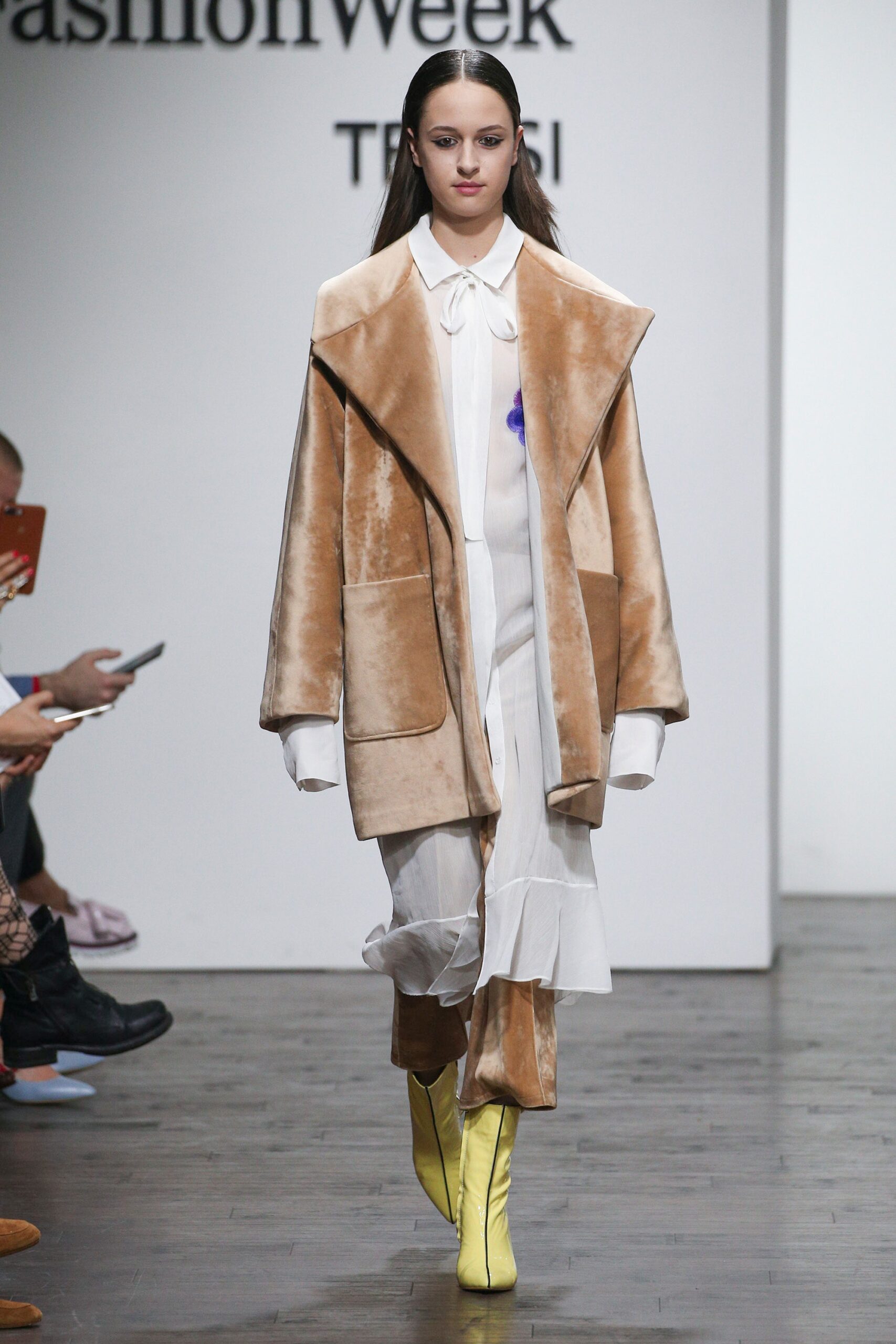 Lalo Tbilisi F/W 17 Look 22